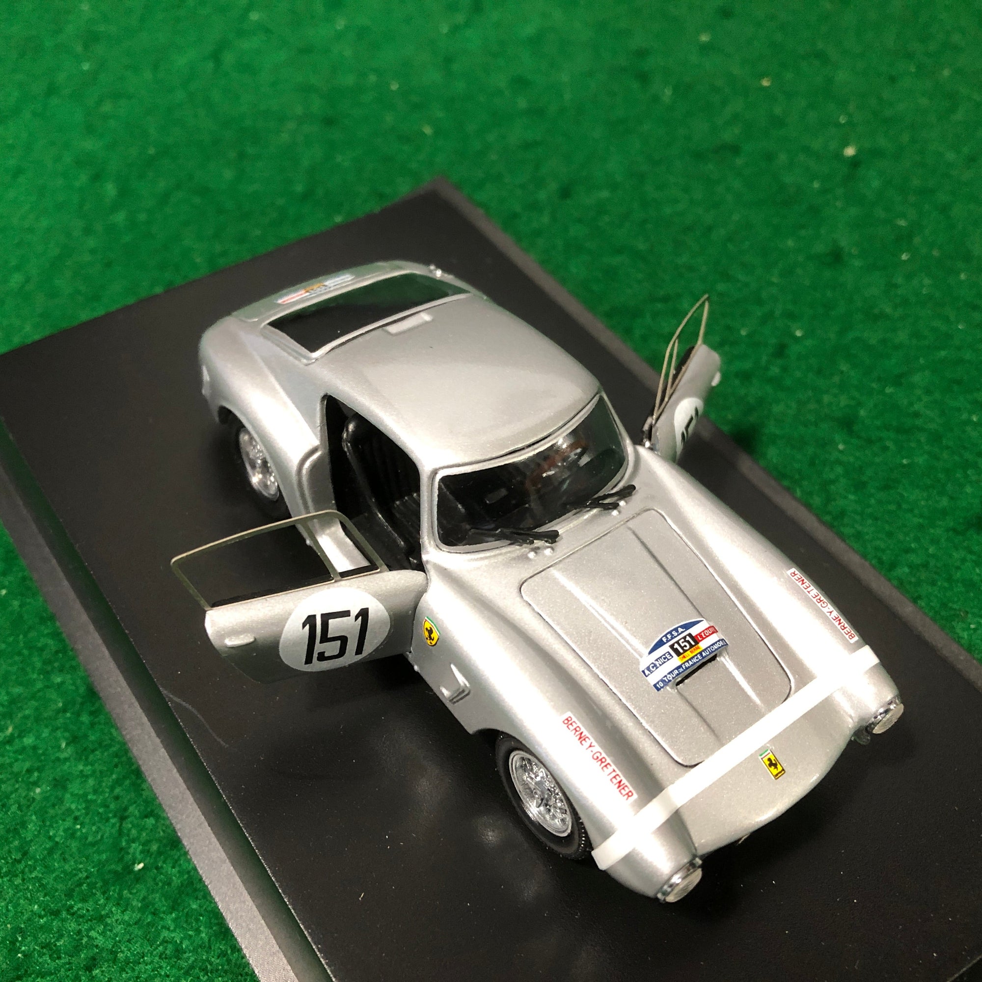 JOUEF FRANCE VOITURE Circuit Routier FERRARI 250 GTO Slot Car VINTAGE JOUEF FRANCE VOITURE Circuit Routier FERRARI 250 GTO Slot Car VINTAGE