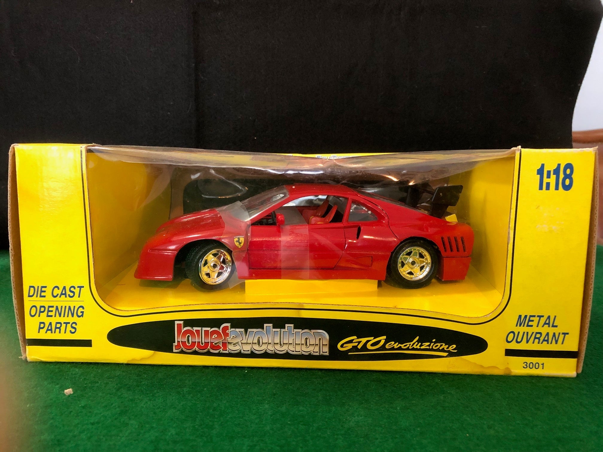 Ferrari GTO Evoluzione by Jouef 1:18 (3001) - Default Title