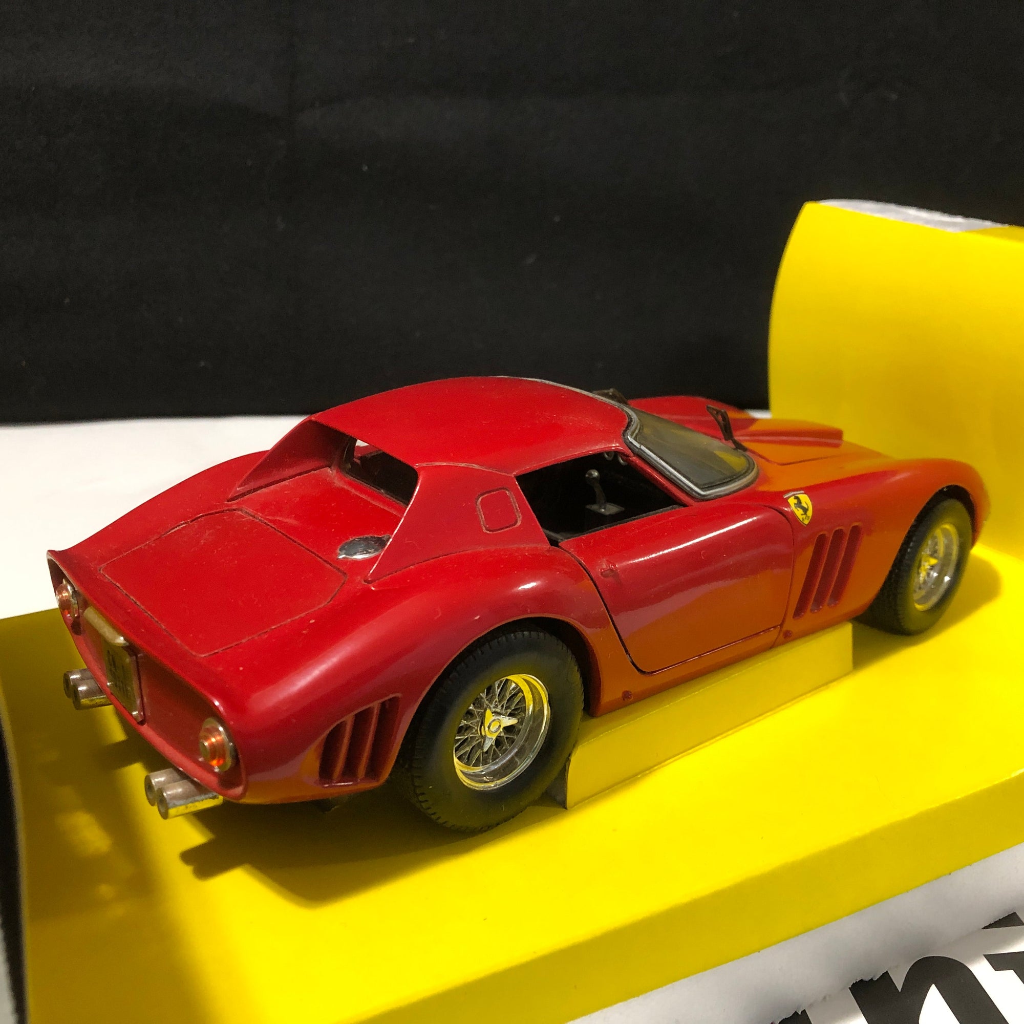 Ferrari 250 GTO 1964 Red by Jouef 1:18 (3002)