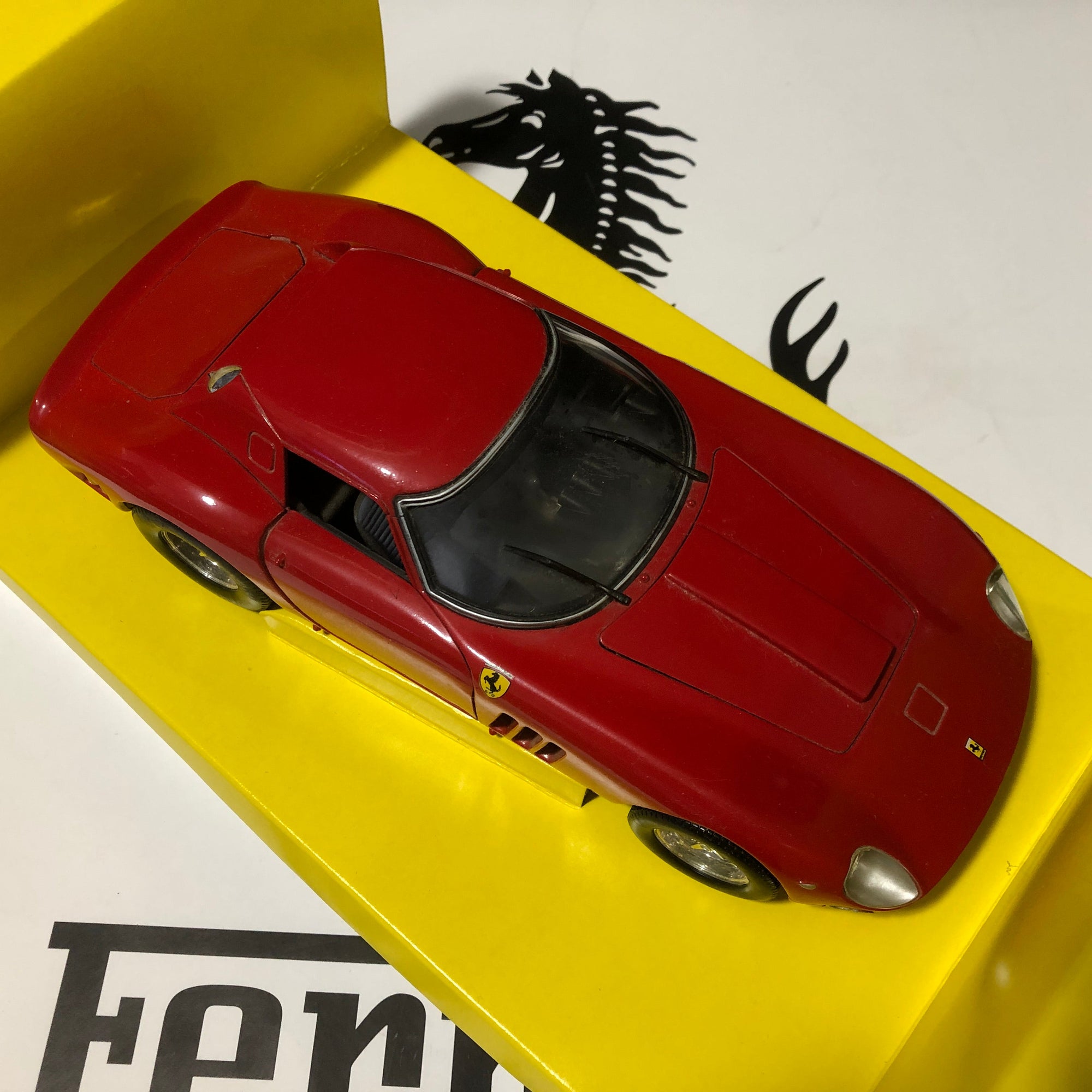 Ferrari 250 GTO 1964 Red by Jouef 1:18 (3002)