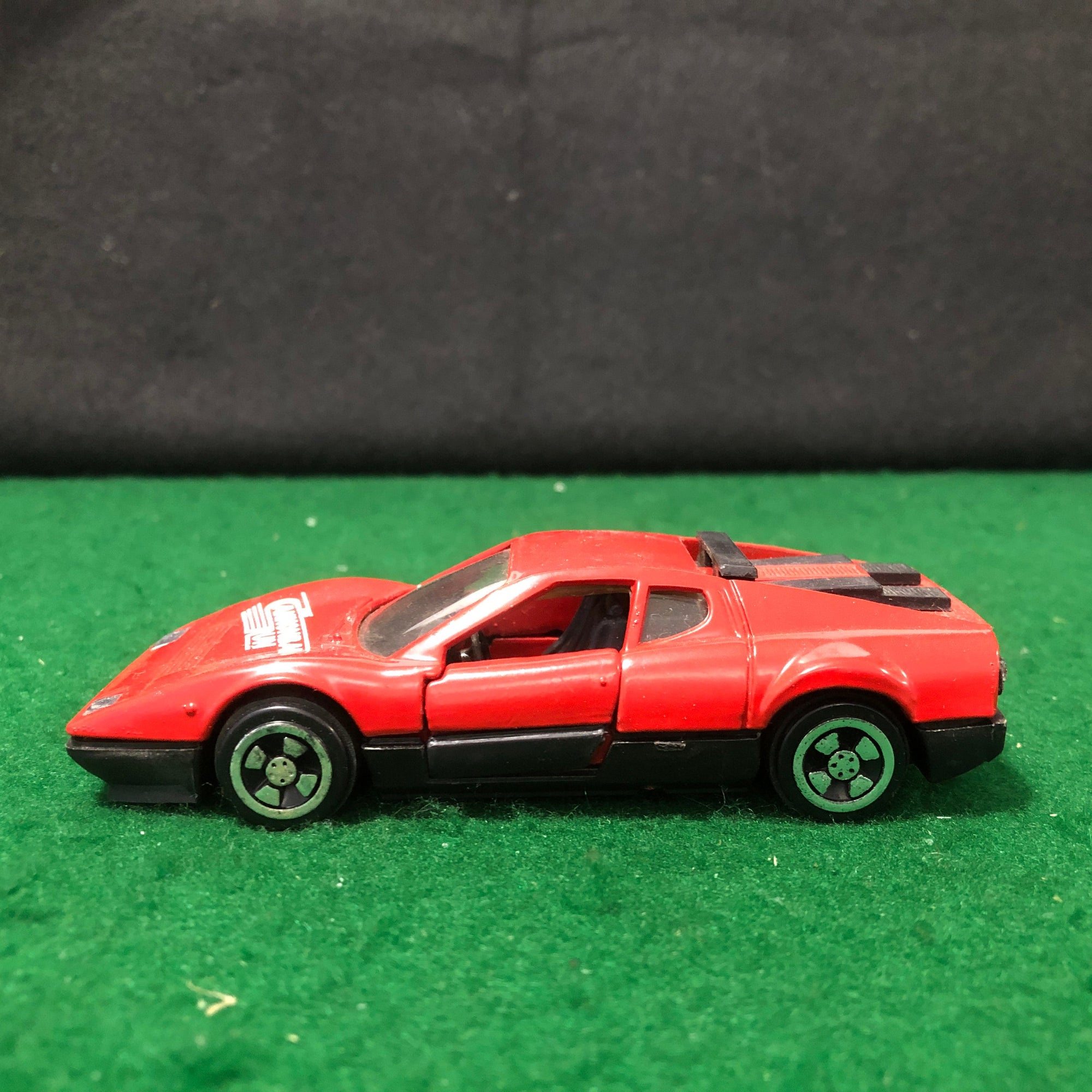 Ferrari 512 BB Cannonball Run by Kidco 1:43 Motorized (1610)(No box)