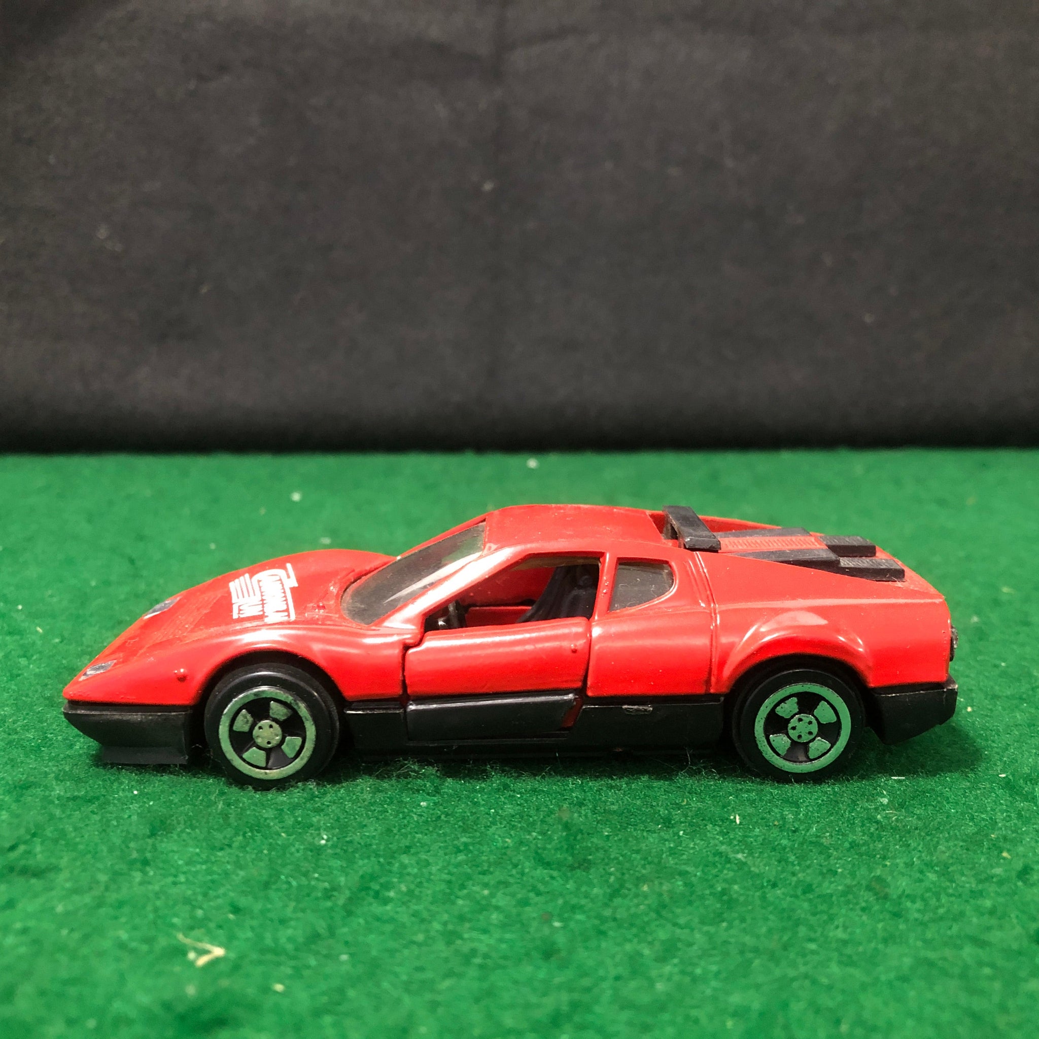 Ferrari 512 BB Cannonball Run by Kidco 1:43 Motorized (1610)(No box)