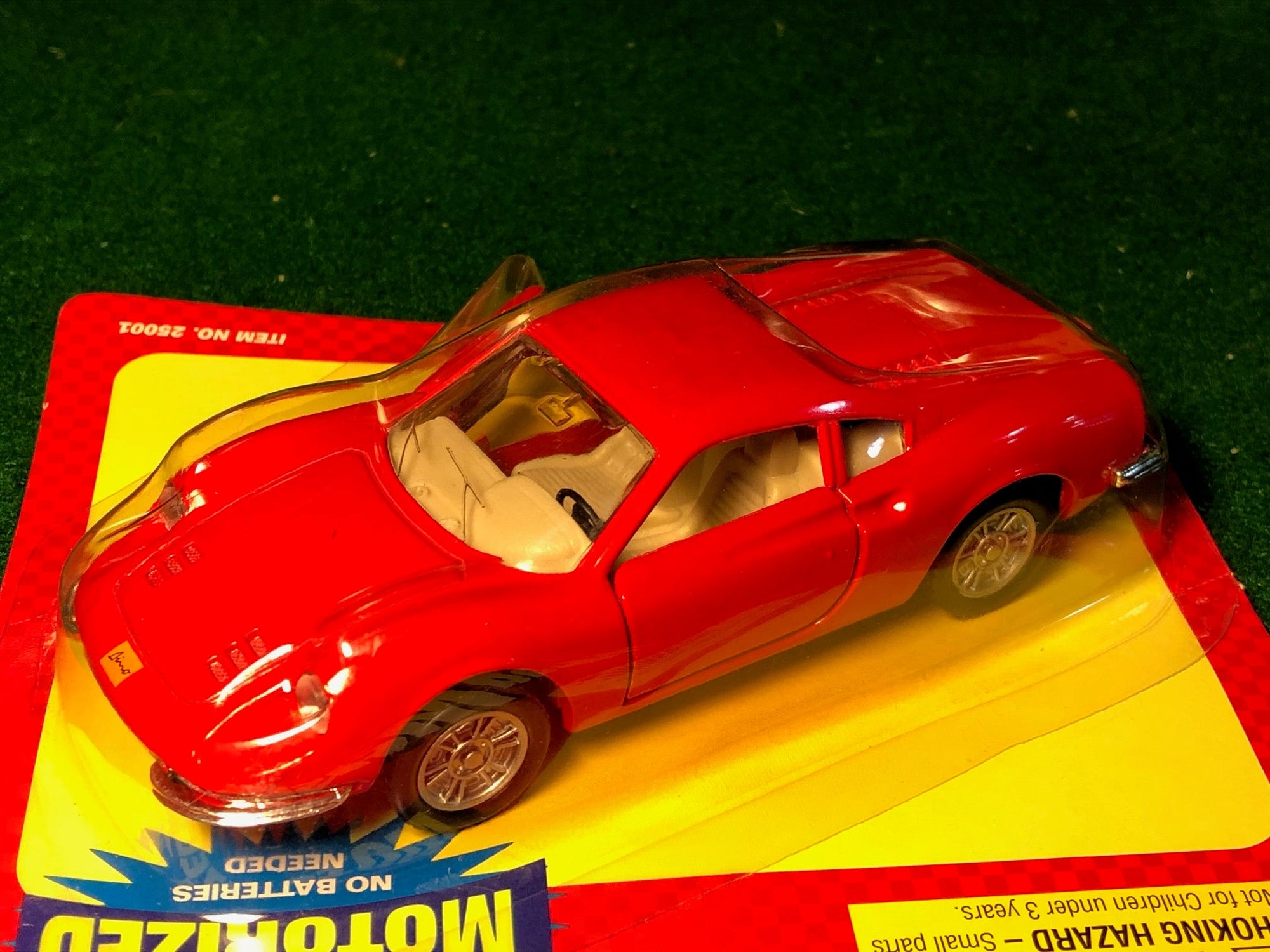 Ferrari 206 or 246 Dino GT Red by Maisto 1:36 Motorized (25001)