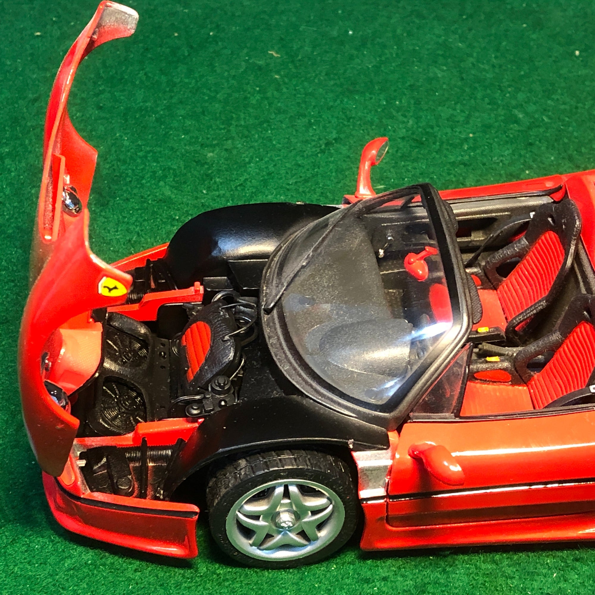 Ferrari F50 Spyder Red by Maisto 1:18 (31822)(no box)