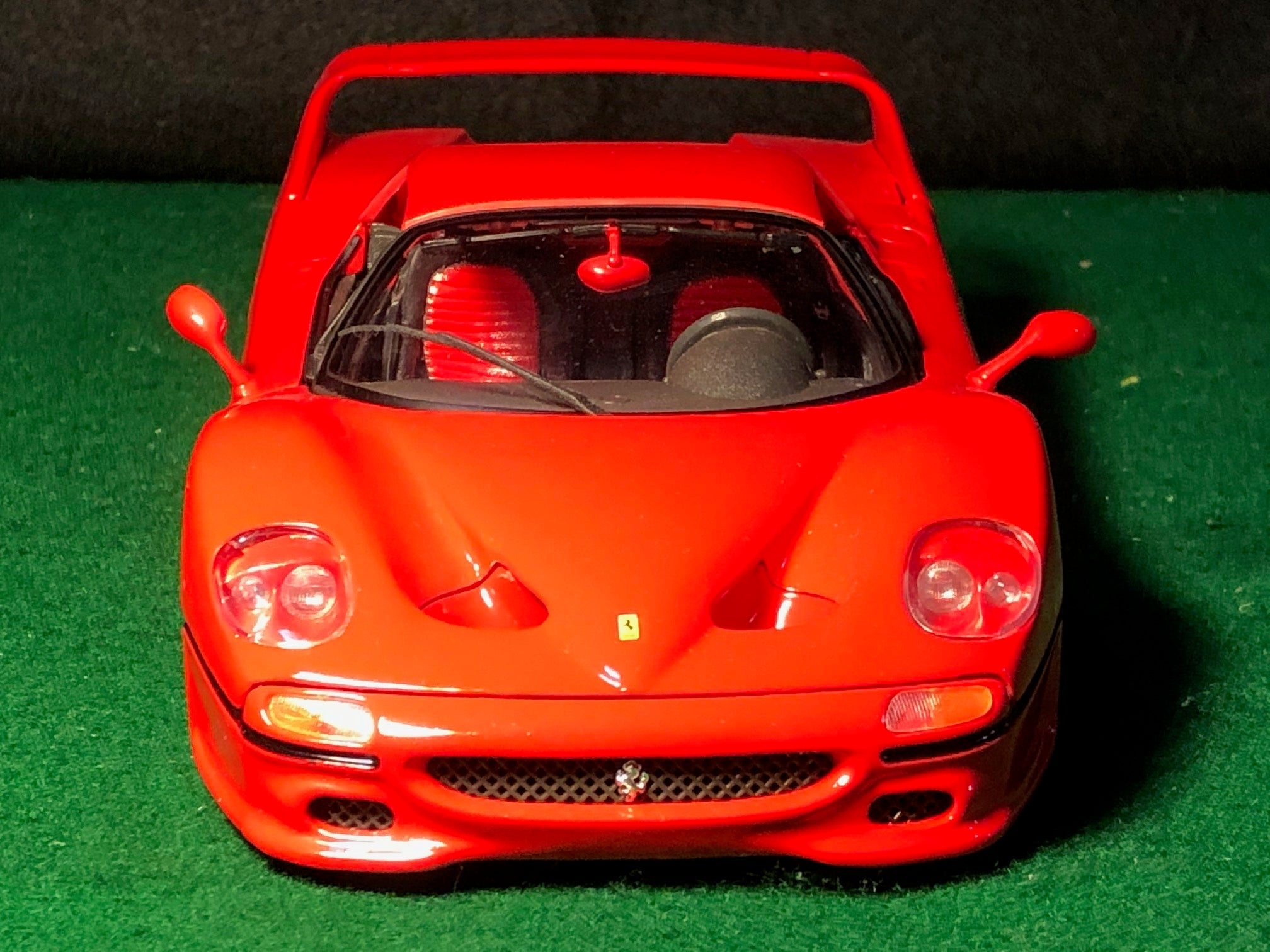 Ferrari F50 Red by Maisto 1:18 (31823)(No box)