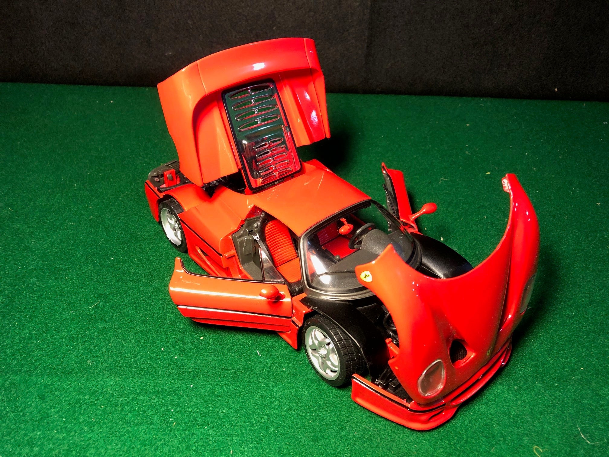 Ferrari F50 Red by Maisto 1:18 (31823)(No box)