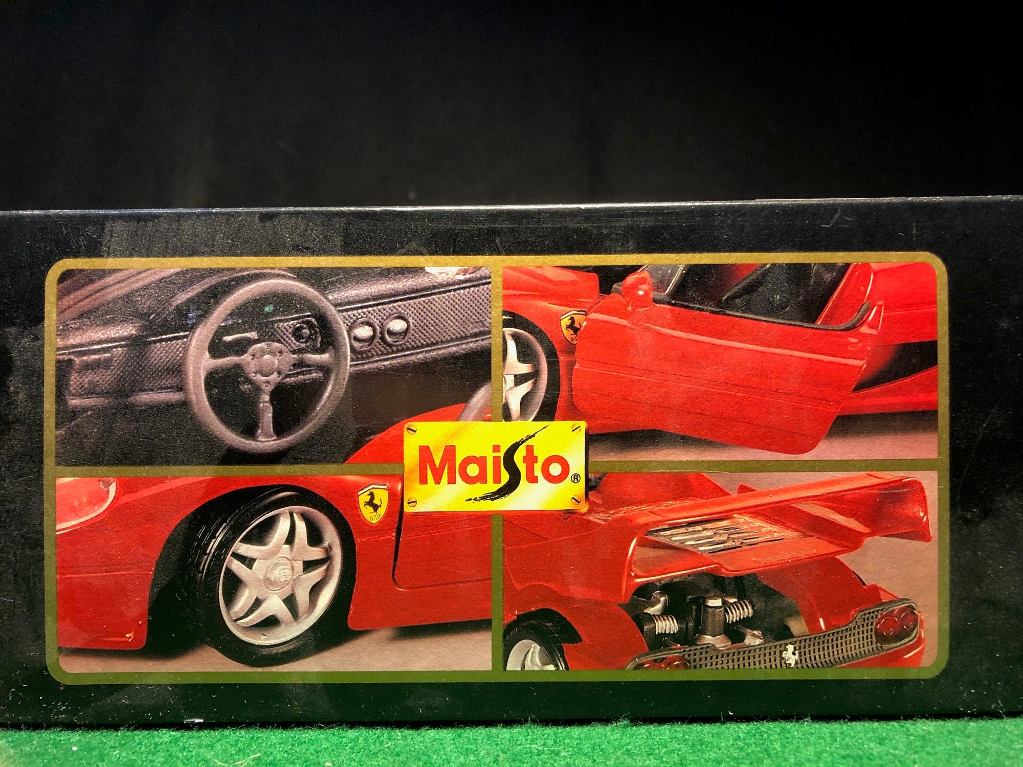 Ferrari F50 Spyder Red by Maisto 1:24 (31922)