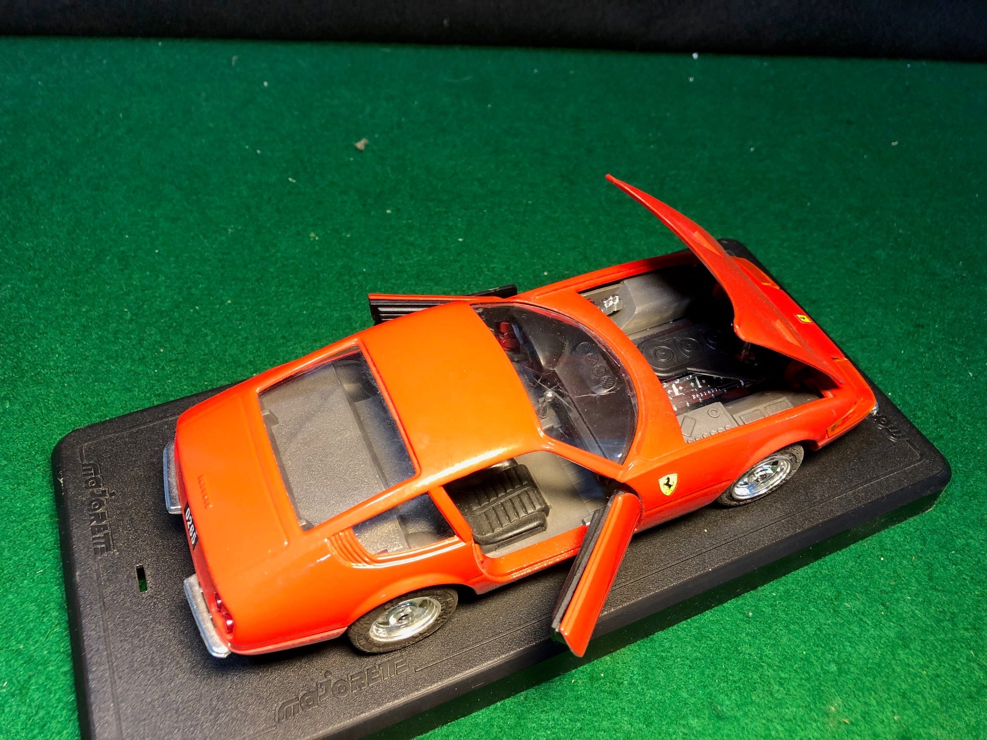 Ferrari 365 GTB/4 Daytona Red by Majorette 1:24 (4103)(No box)