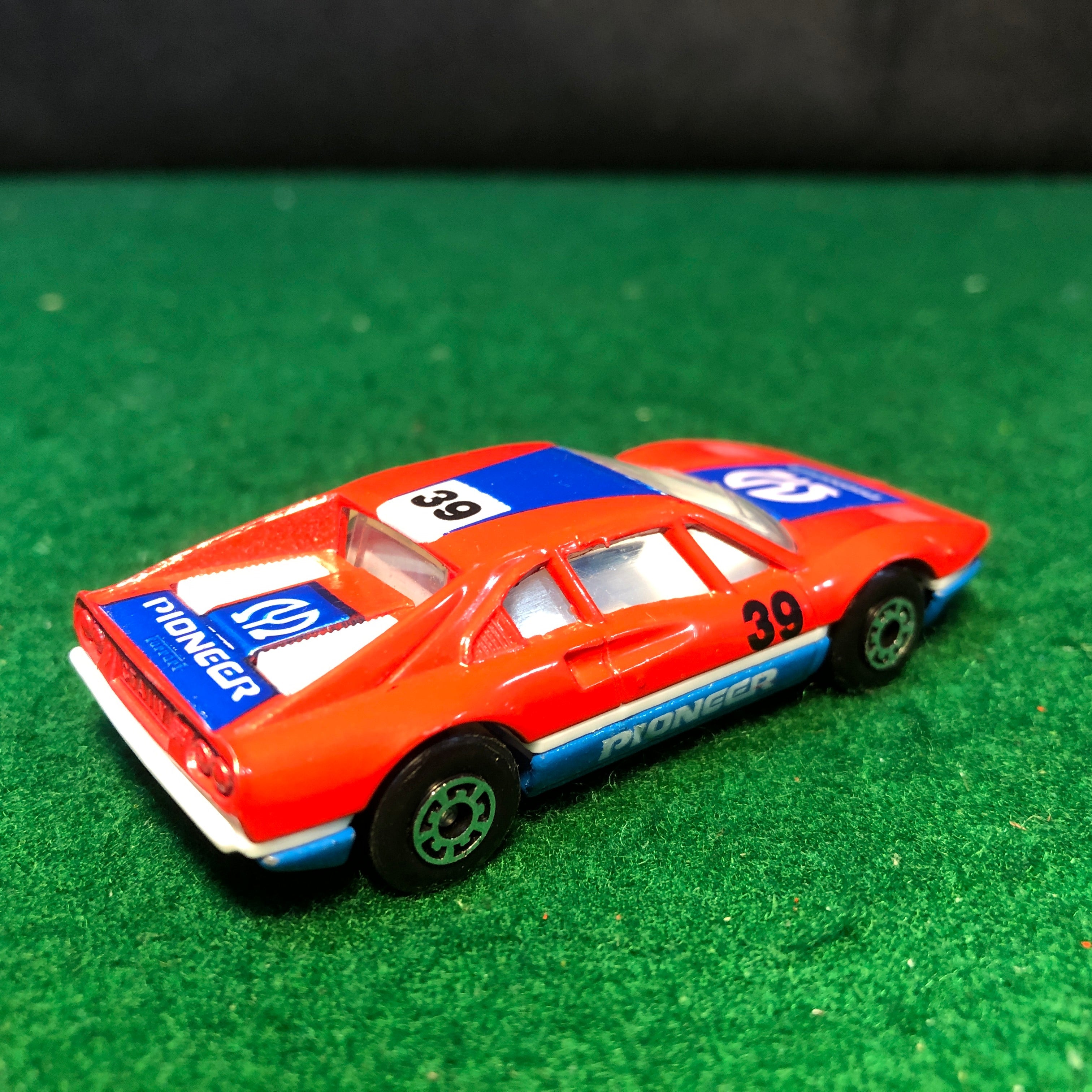 Ferrari 308 GTB N 39 Pioneer by Matchbox 1:55 (MB70)(No box