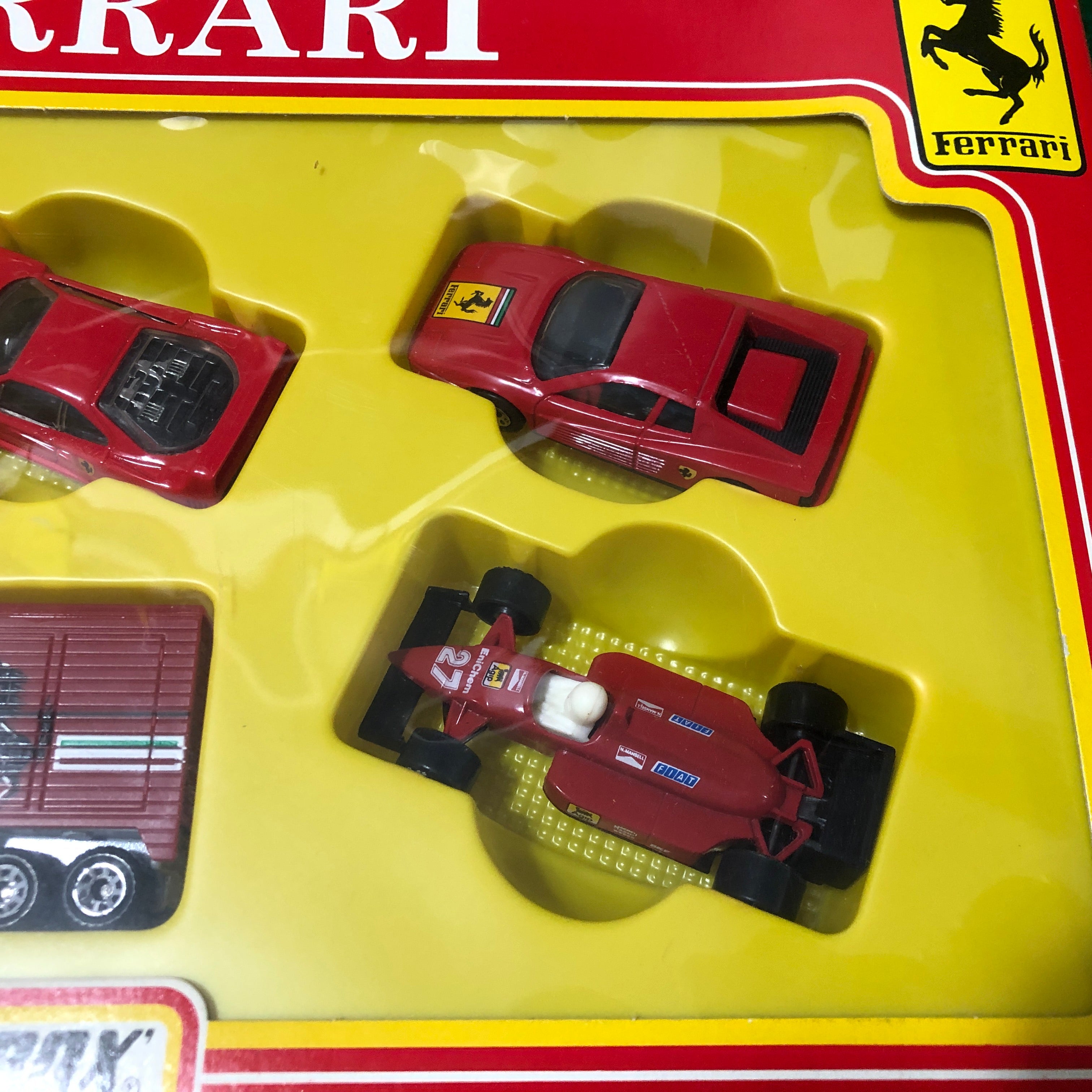 Ferrari 308 GTB F40 Testarossa F1 Car + Transporter Gift Set by