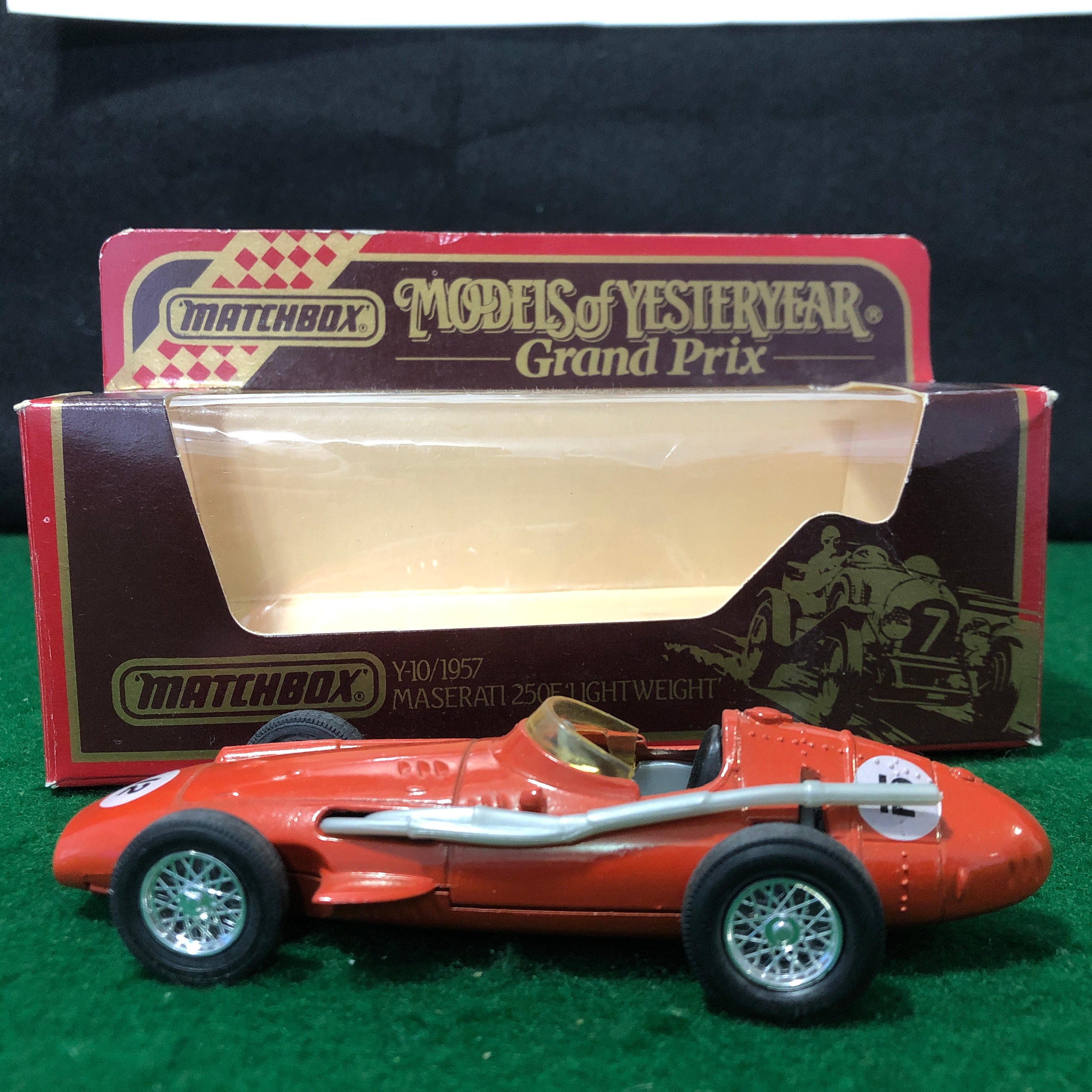 Maserati 250 F Lightweight 1957 N 12 by Matchbox 1:36 (Y10
