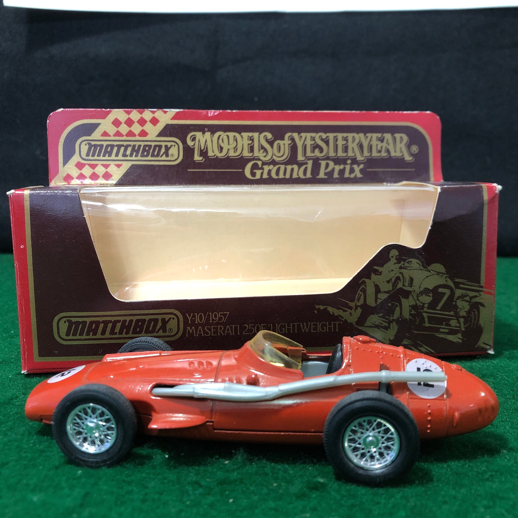 Maserati 250 F Lightweight 1957 N 12 by Matchbox 1:36 (Y10)