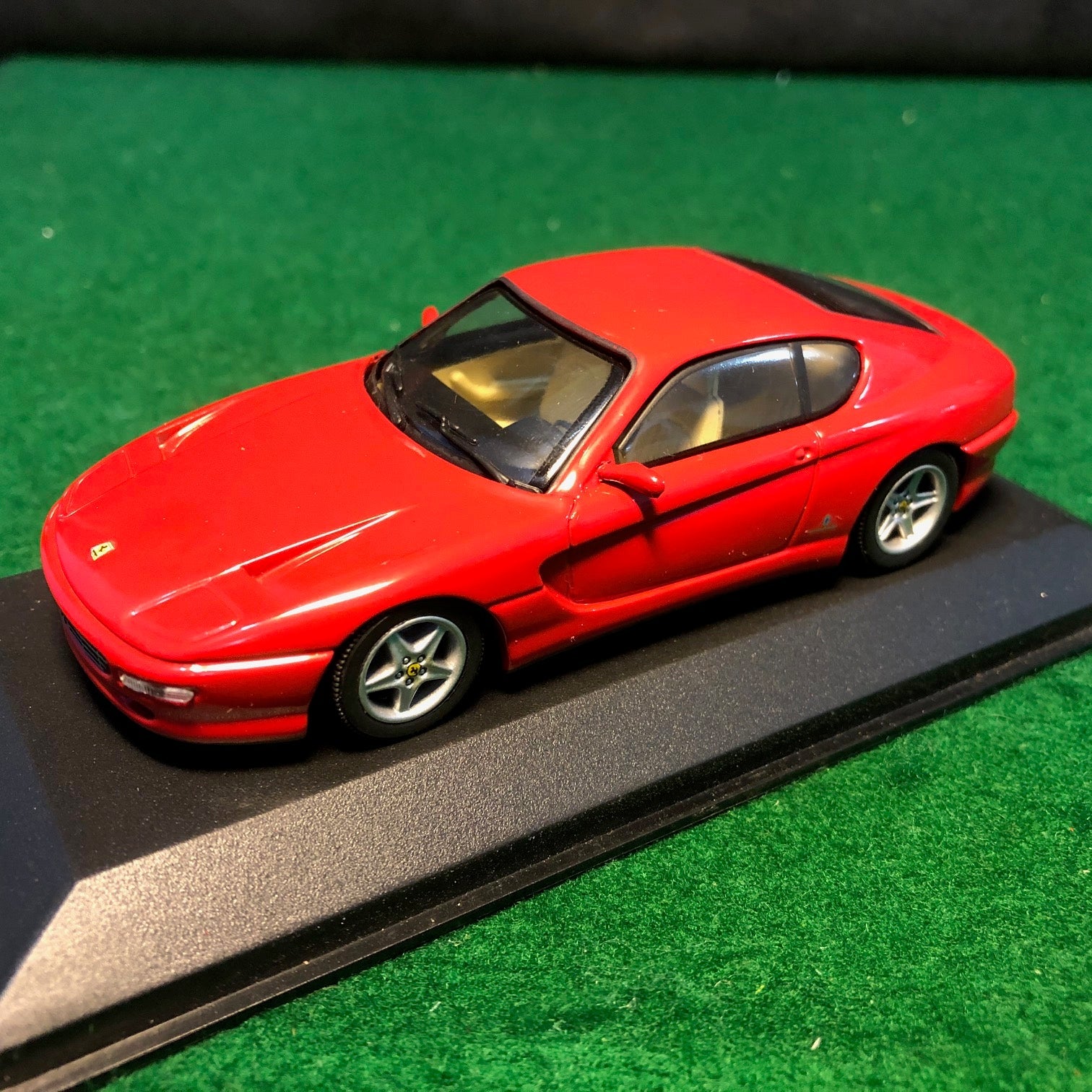 Ferrari 456 GT Red by Minichamps 1:43 (072400) - Petrolicious