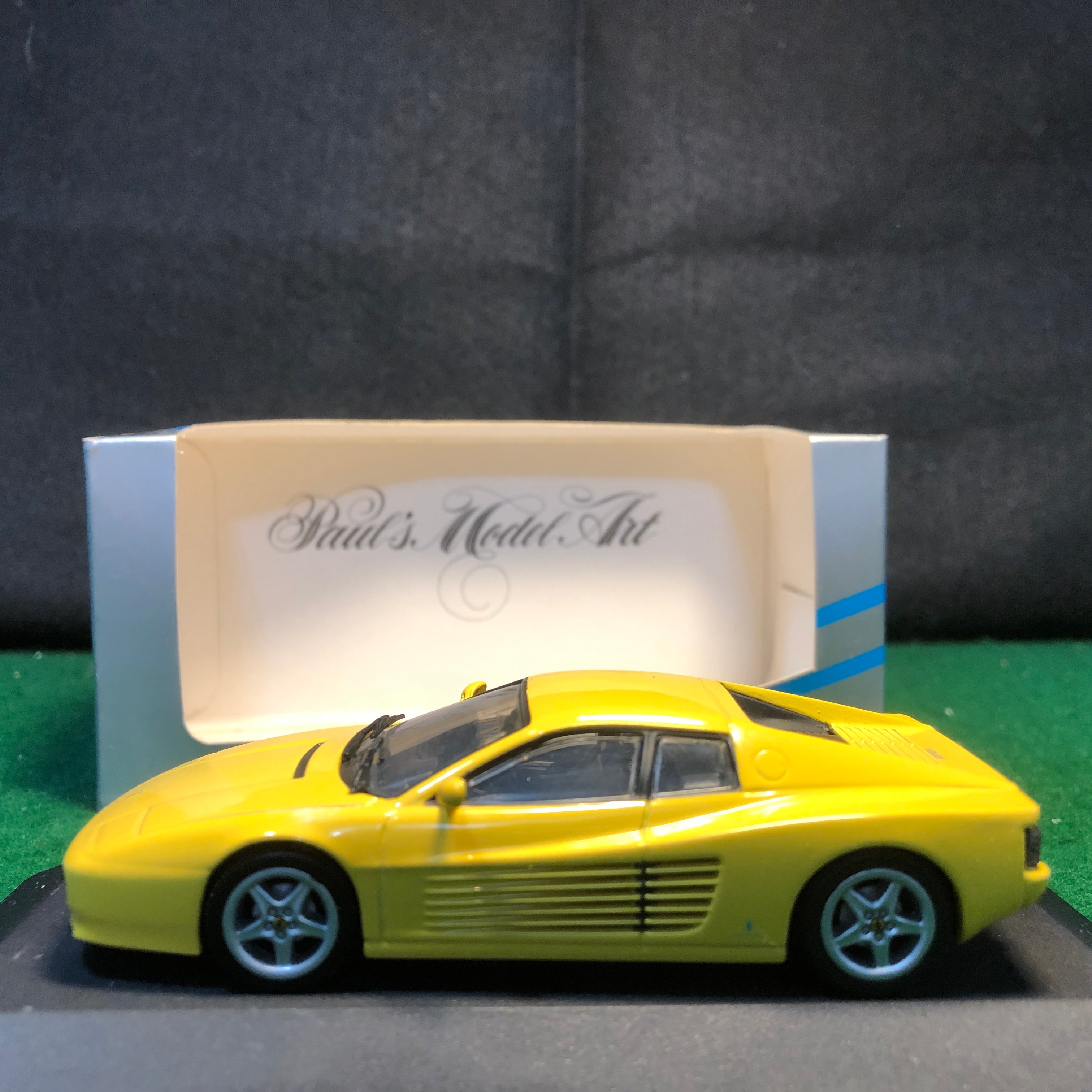 Ferrari 512 TR Yellow by Minichamps 1:43 (072501) - Petrolicious