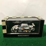 Porsche 911 GT3 RS Le Mans 2004 N 84 by Minichamps 1:43 (400046984)