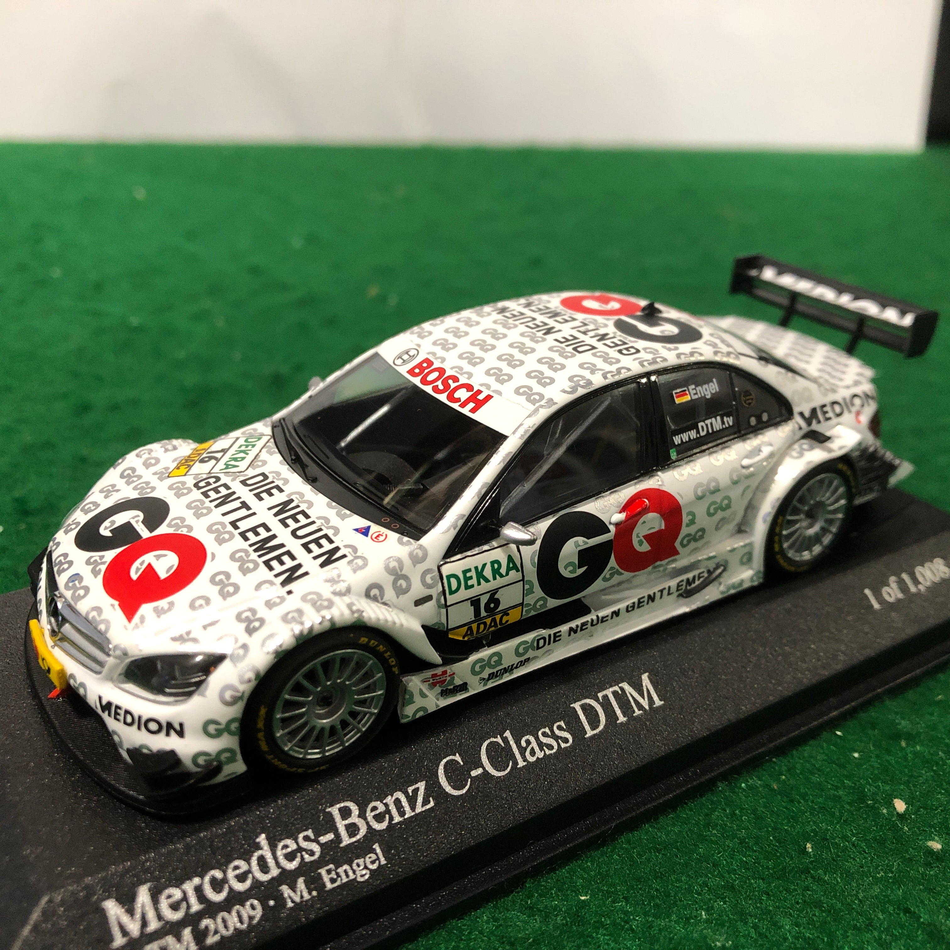Mercedes C-Class DTM 2009 N 16 Team GQ by Minichamps 1:43