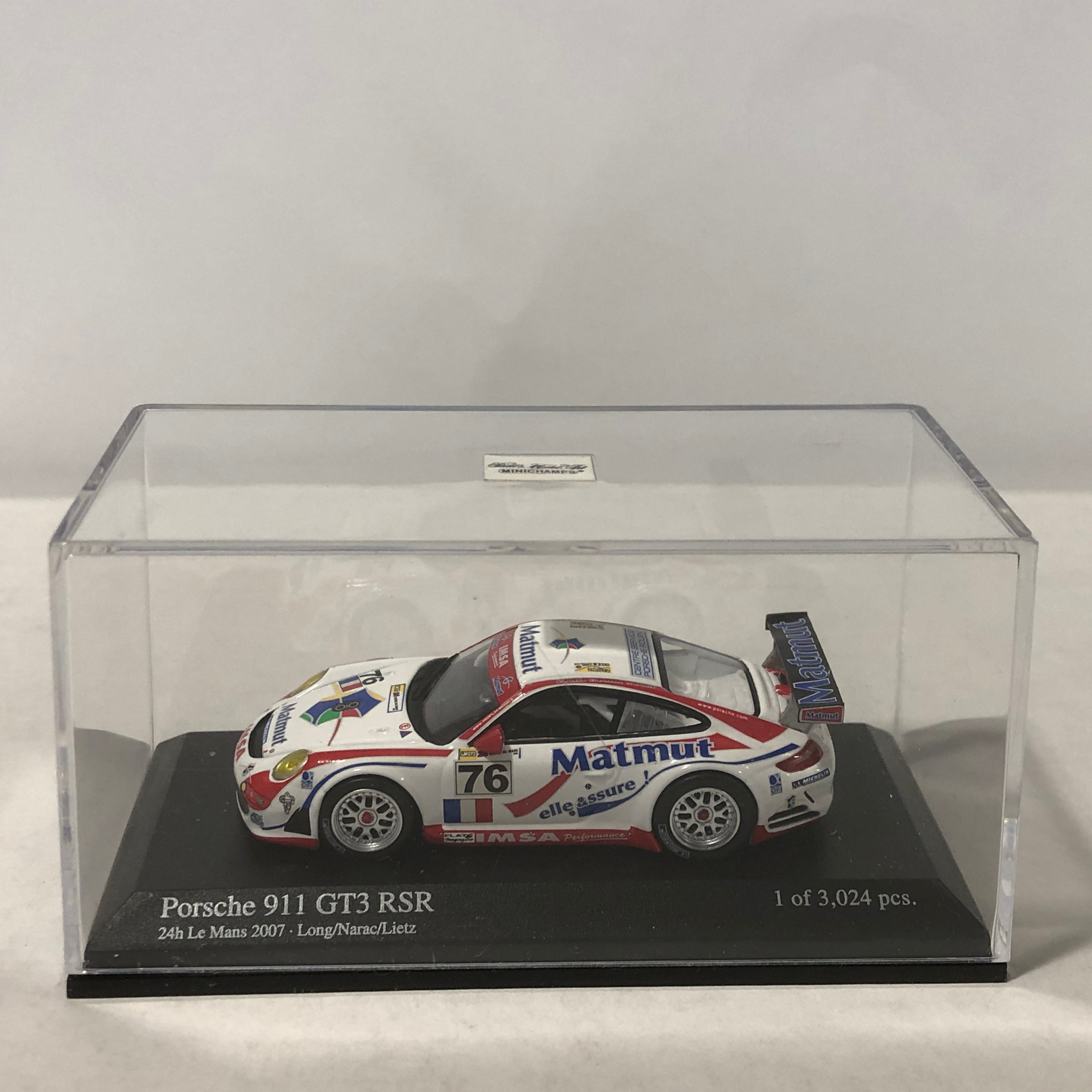 Porsche 911 GT3 RSR 2007 Le Mans N 76 by Minichamps 1:64