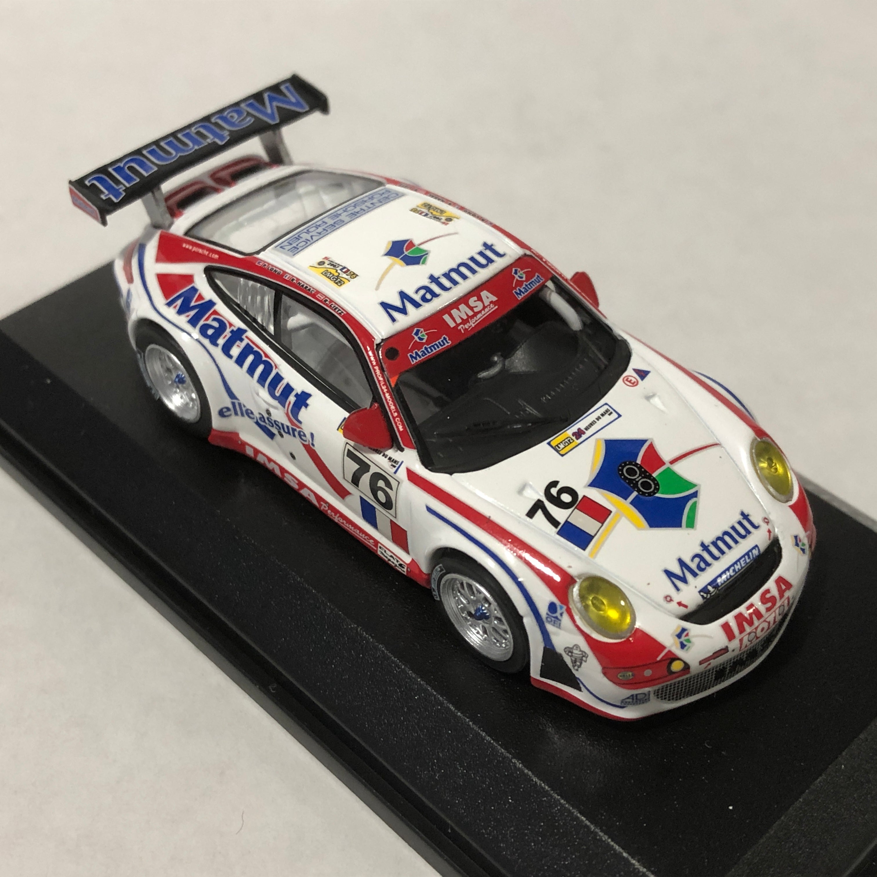 Porsche 911 GT3 RSR 2007 Le Mans N 76 by Minichamps 1:64