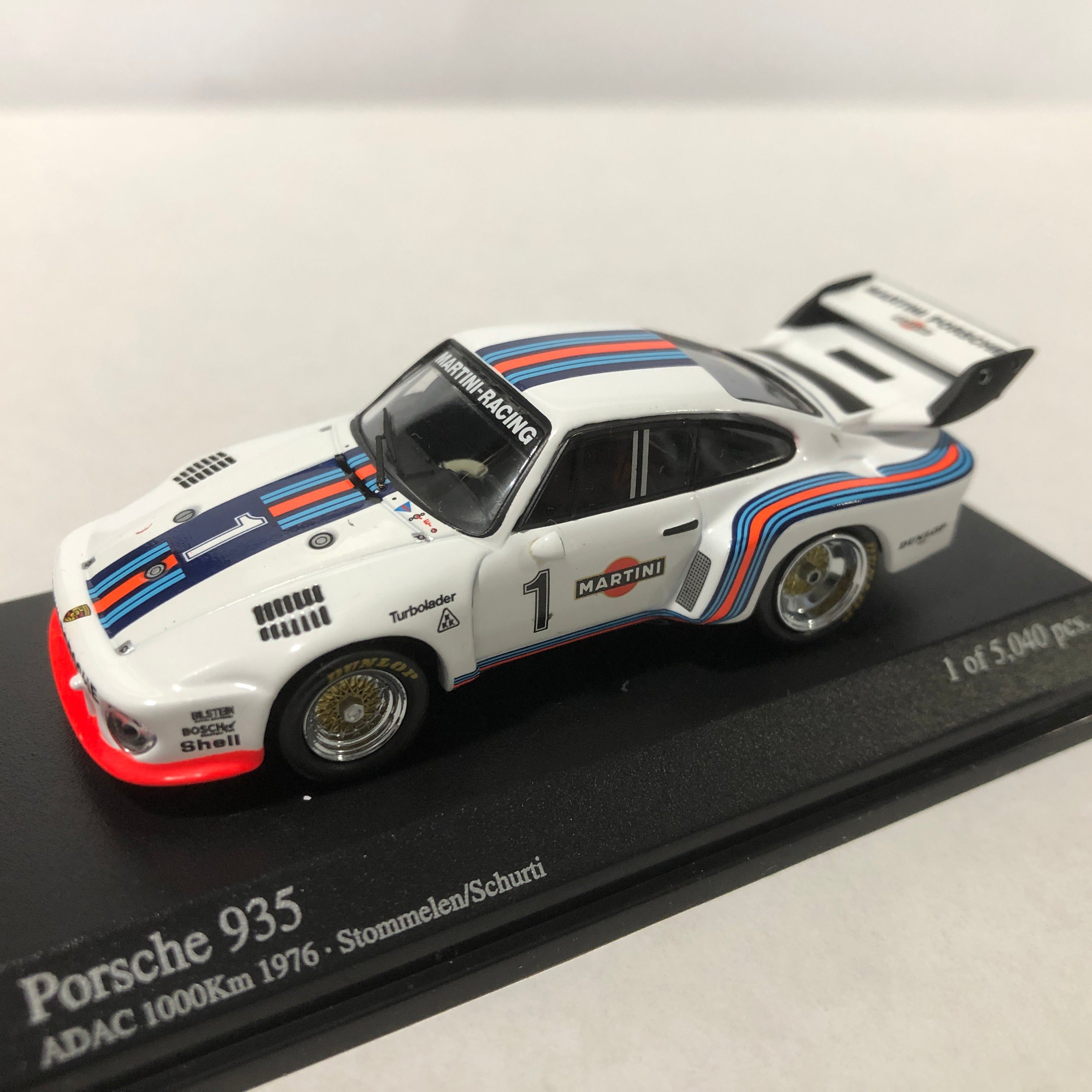 Porsche 935 1976 ADAC 1000 Km N 1 by Minichamps 1:64 (640766301