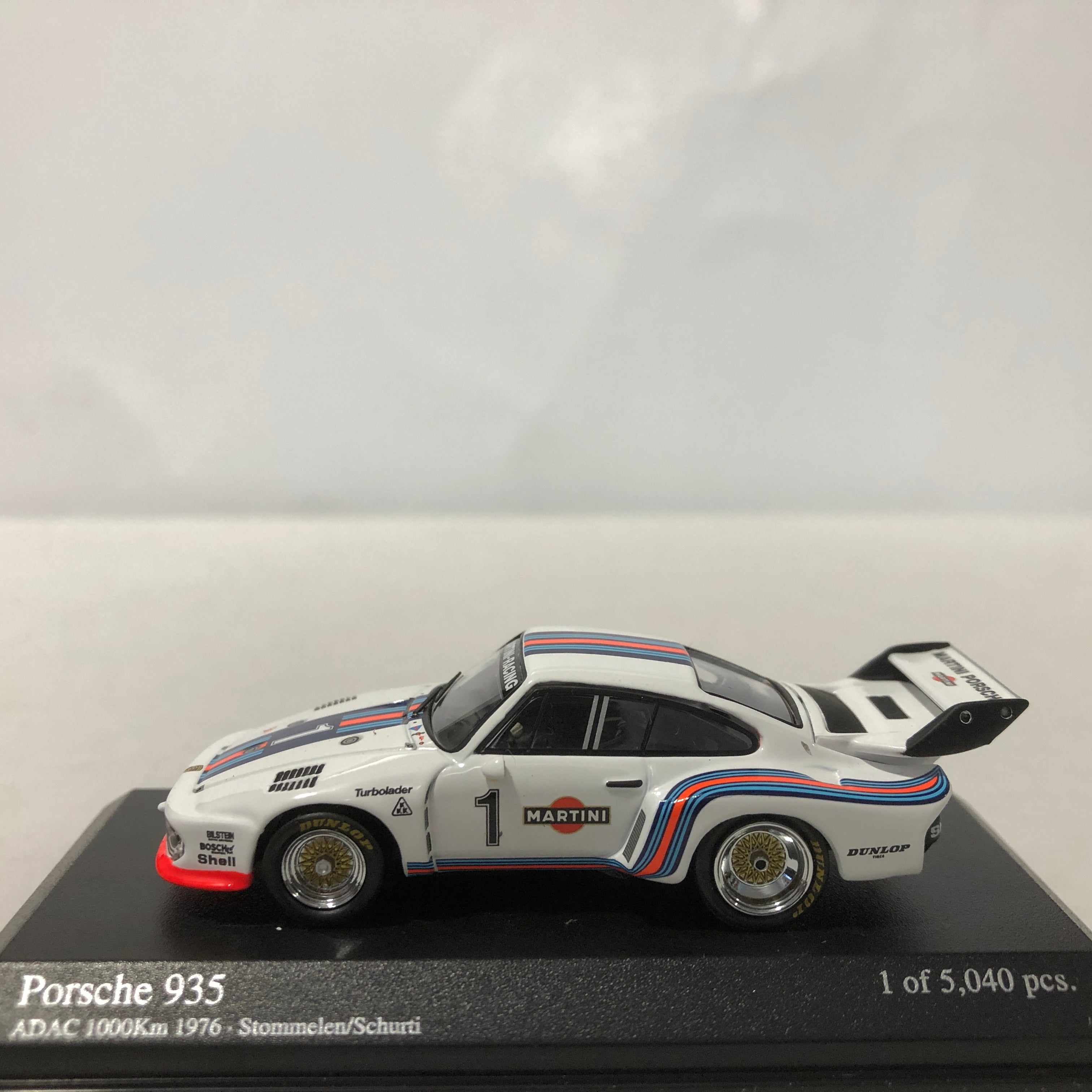 Porsche 935 1976 ADAC 1000 Km N 1 by Minichamps 1:64 (640766301