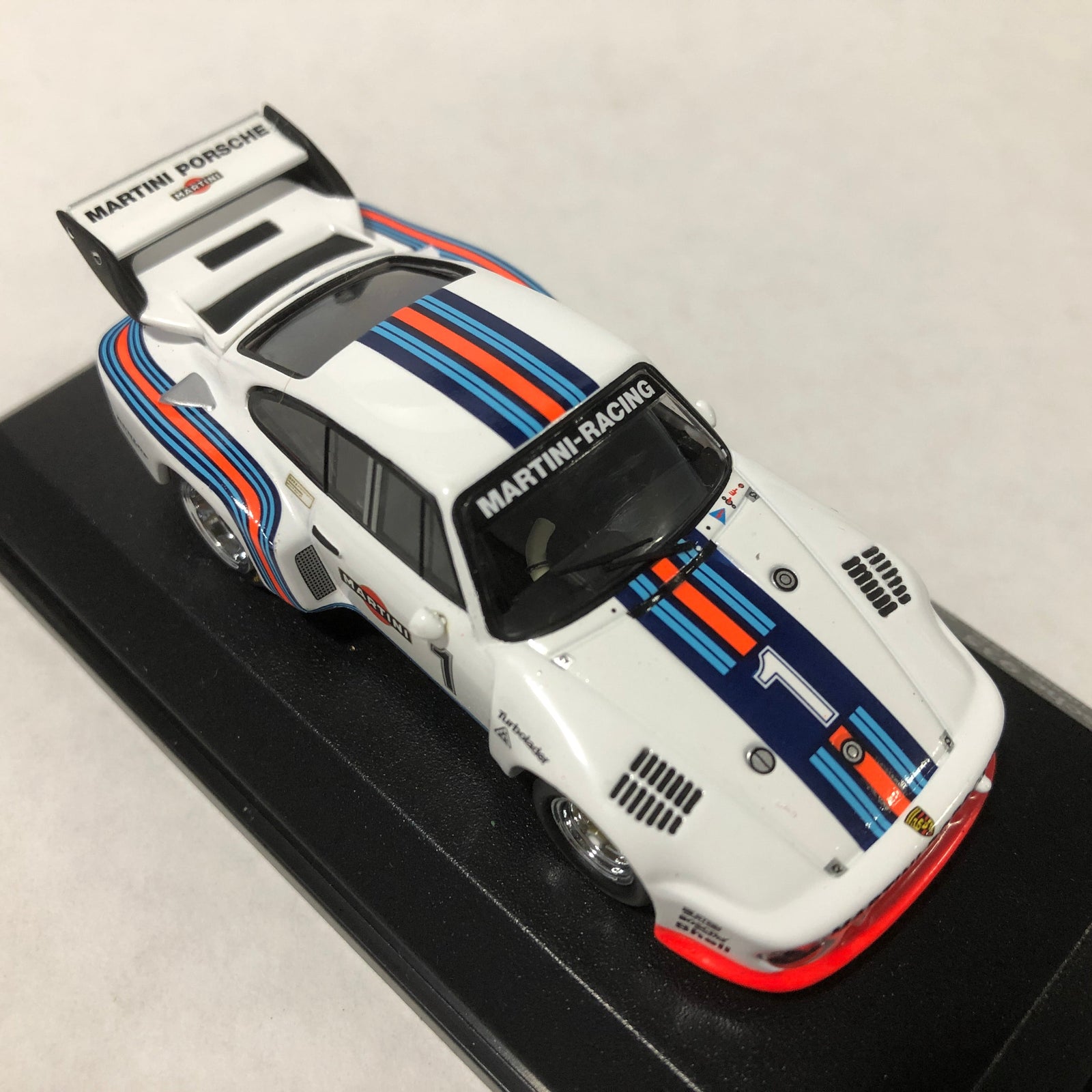 Porsche 935 1976 ADAC 1000 Km N 1 by Minichamps 1:64 (640766301)(Ltd Ed)