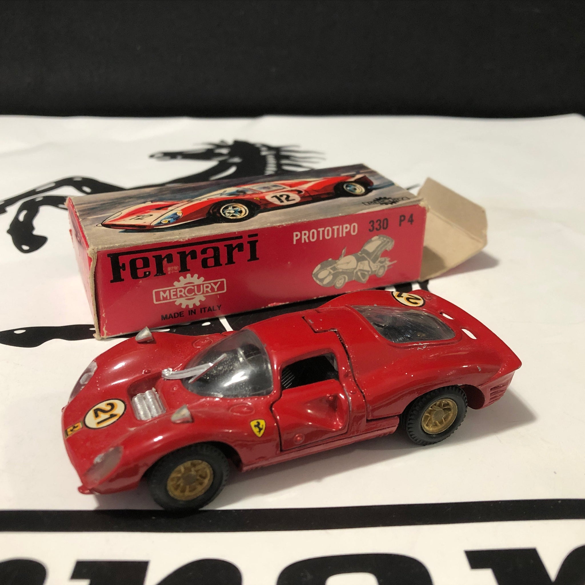 Ferrari 330 P4 N 21 Scarfiotti - Parkes by Mercury 1:43 (65)