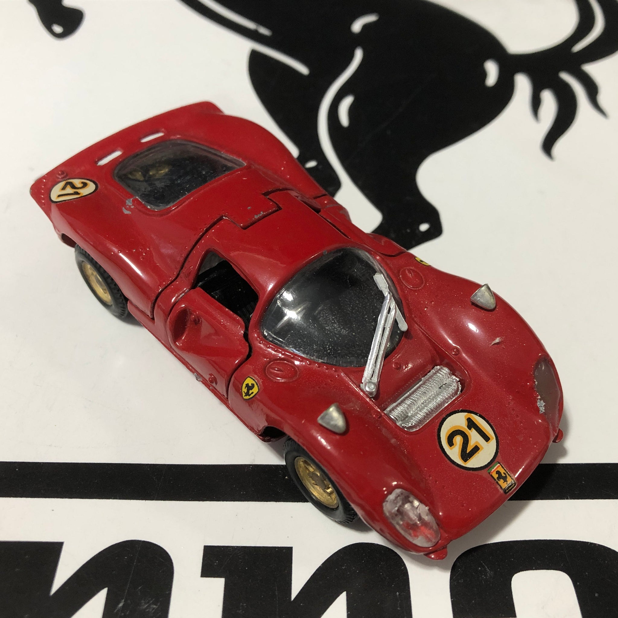 Ferrari 330 P4 N 21 Scarfiotti - Parkes by Mercury 1:43 (65)
