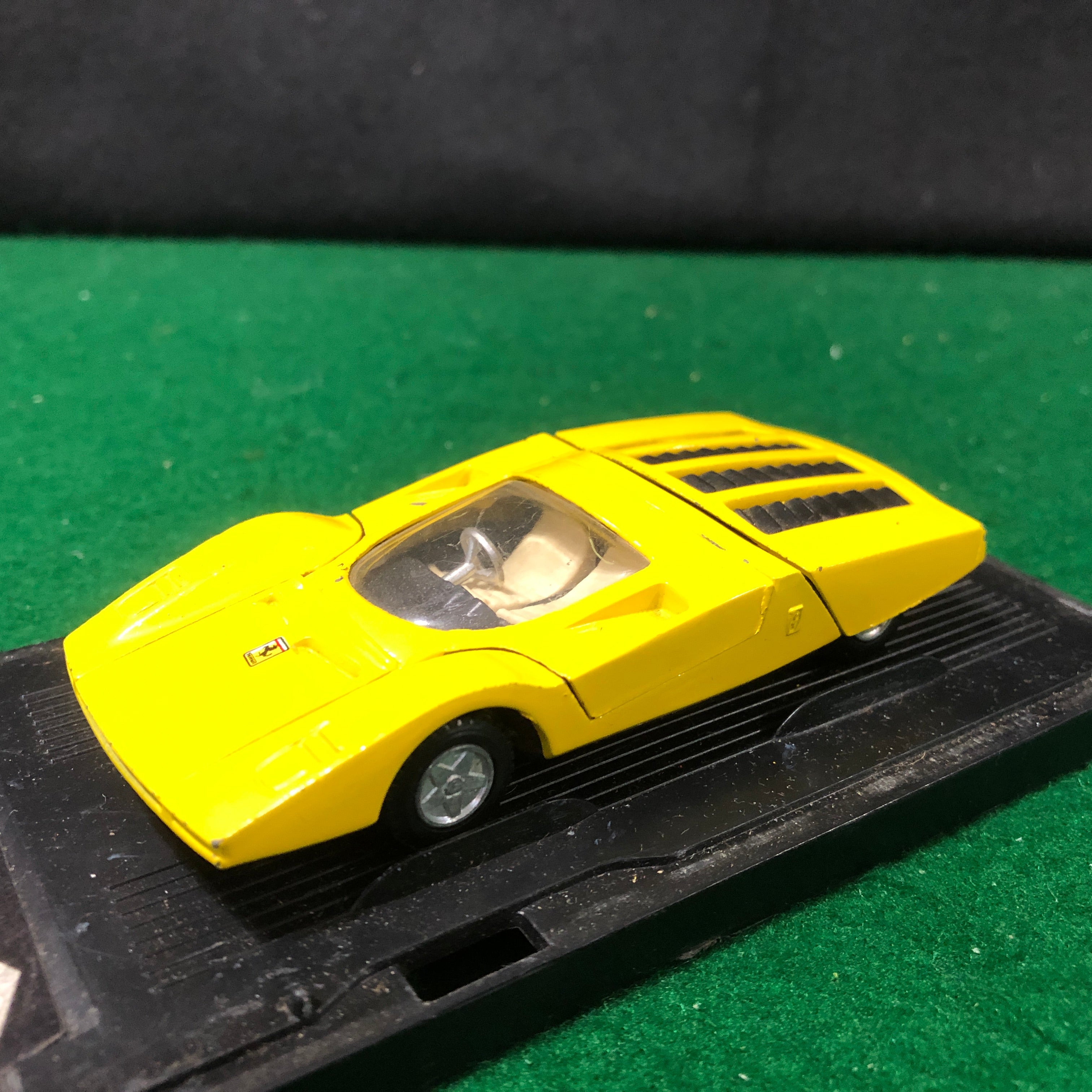 Ferrari 512 S Pininfarina Yellow by Mercury 1:43 (66)(Autobox