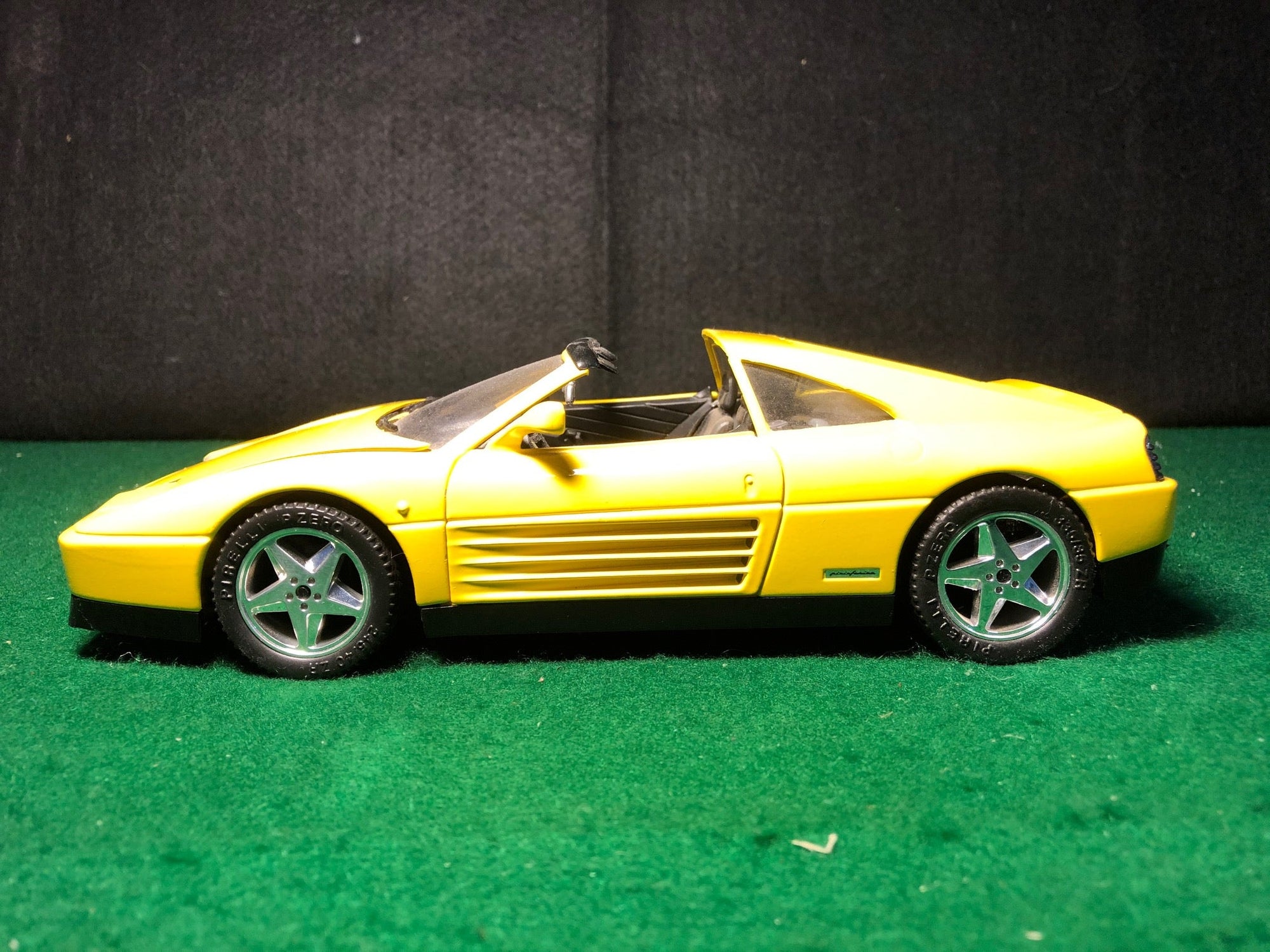 Ferrari 348 ts Yellow by Mira 1:18 (6102)(No box)