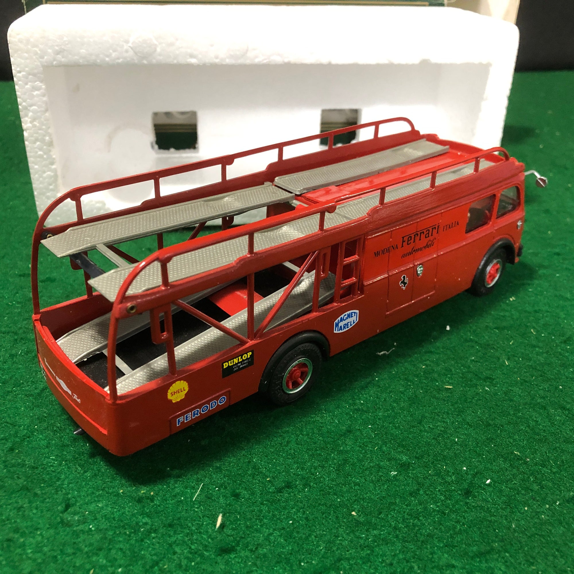 Fiat 642 1956 Ferrari Transporter, by Old Cars 1:43 (5600)
