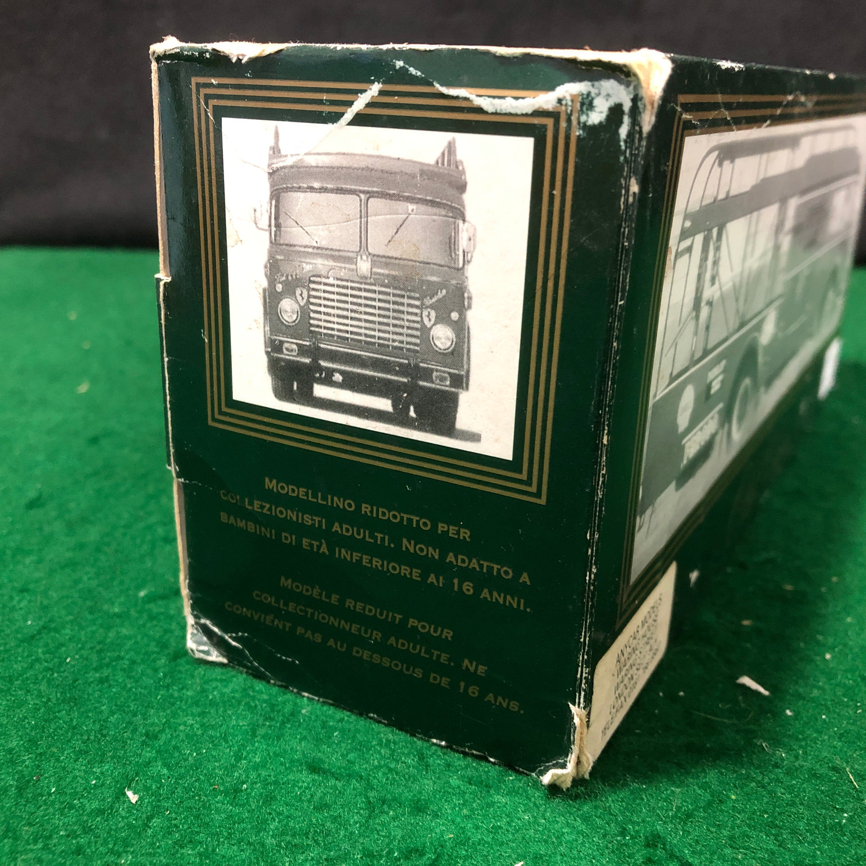 Fiat 642 1956 Ferrari Transporter, by Old Cars 1:43 (5600