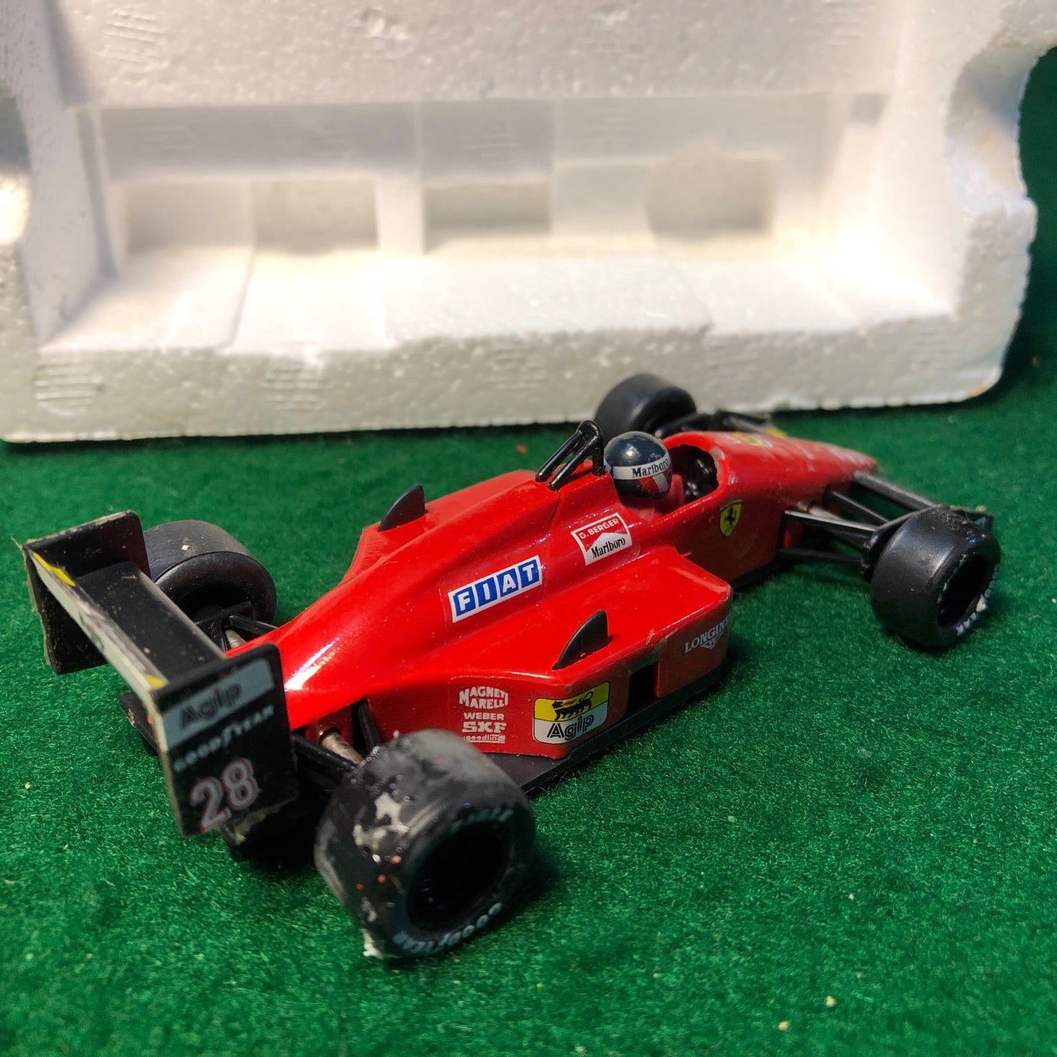 Ferrari F1 87/88C N.28 Gerhard Berger 限定 Ferrari F1 87-88C N 28 Gerhard Berger by Onyx 1:43 (006) - Default