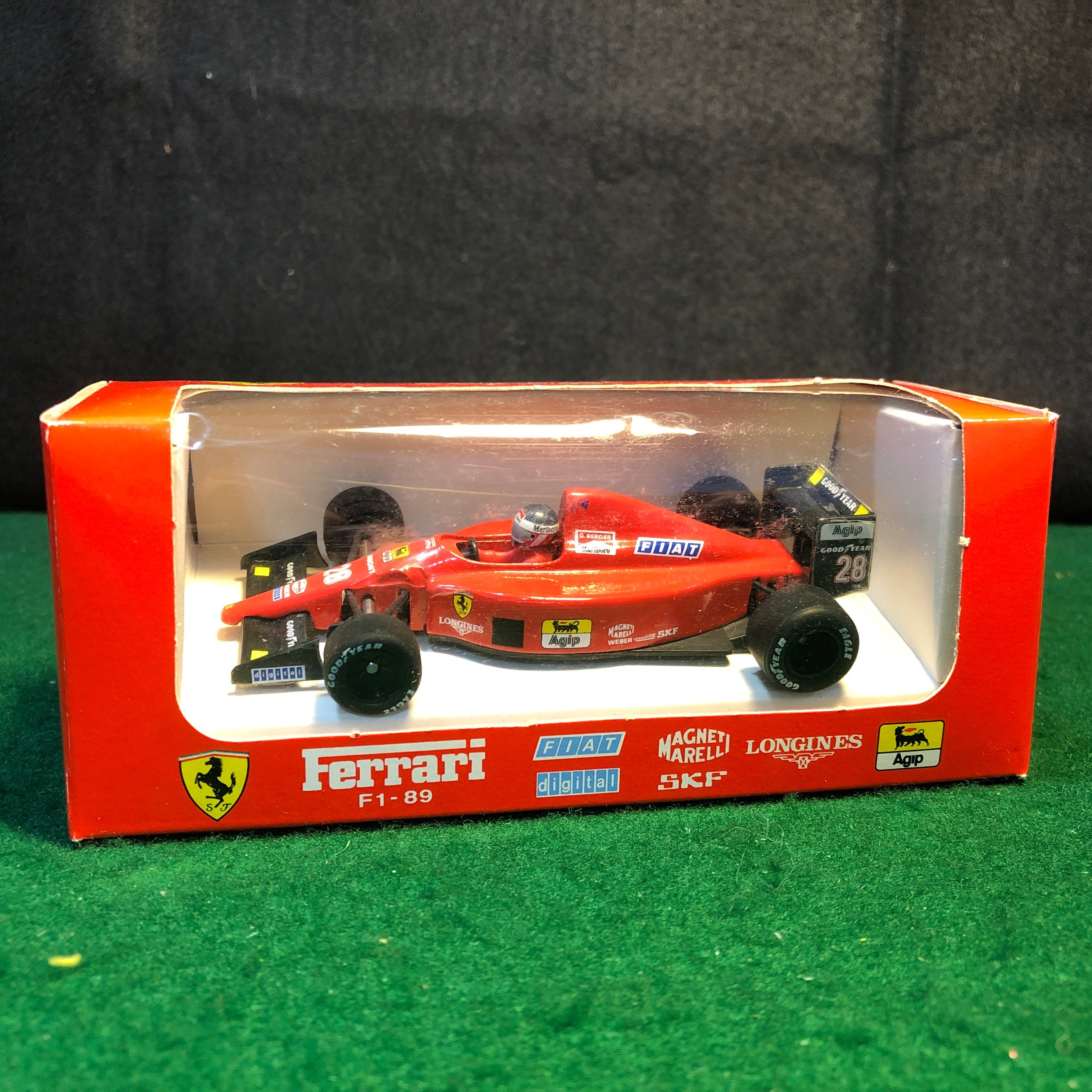 Ferrari F1 89 N 28 Gerhard Berger by Onyx 1:43 (028) - Petrolicious