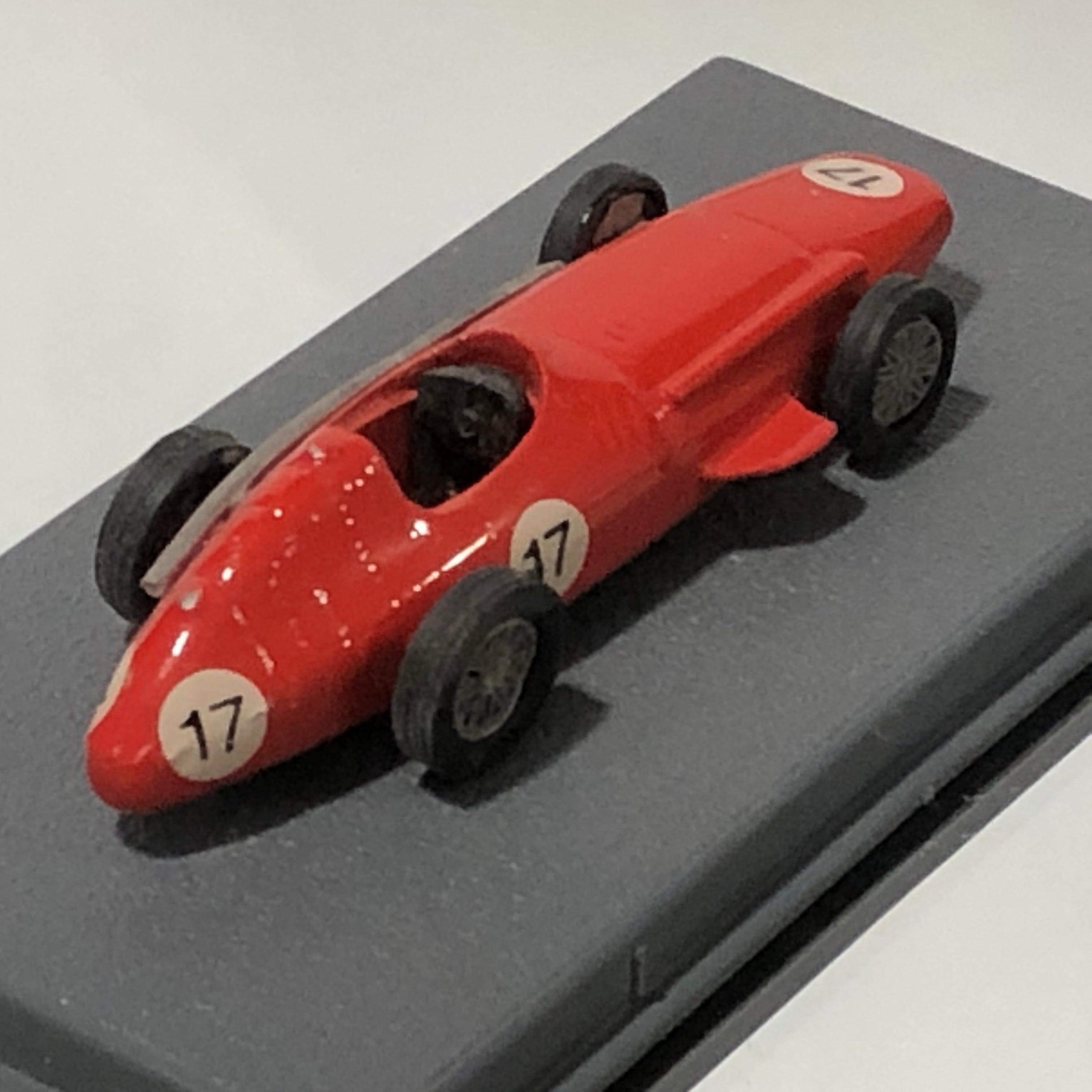 Maserati 250 F 1957 N 17 by Bellini Piccolino 1:76 (GP17/F)(No box