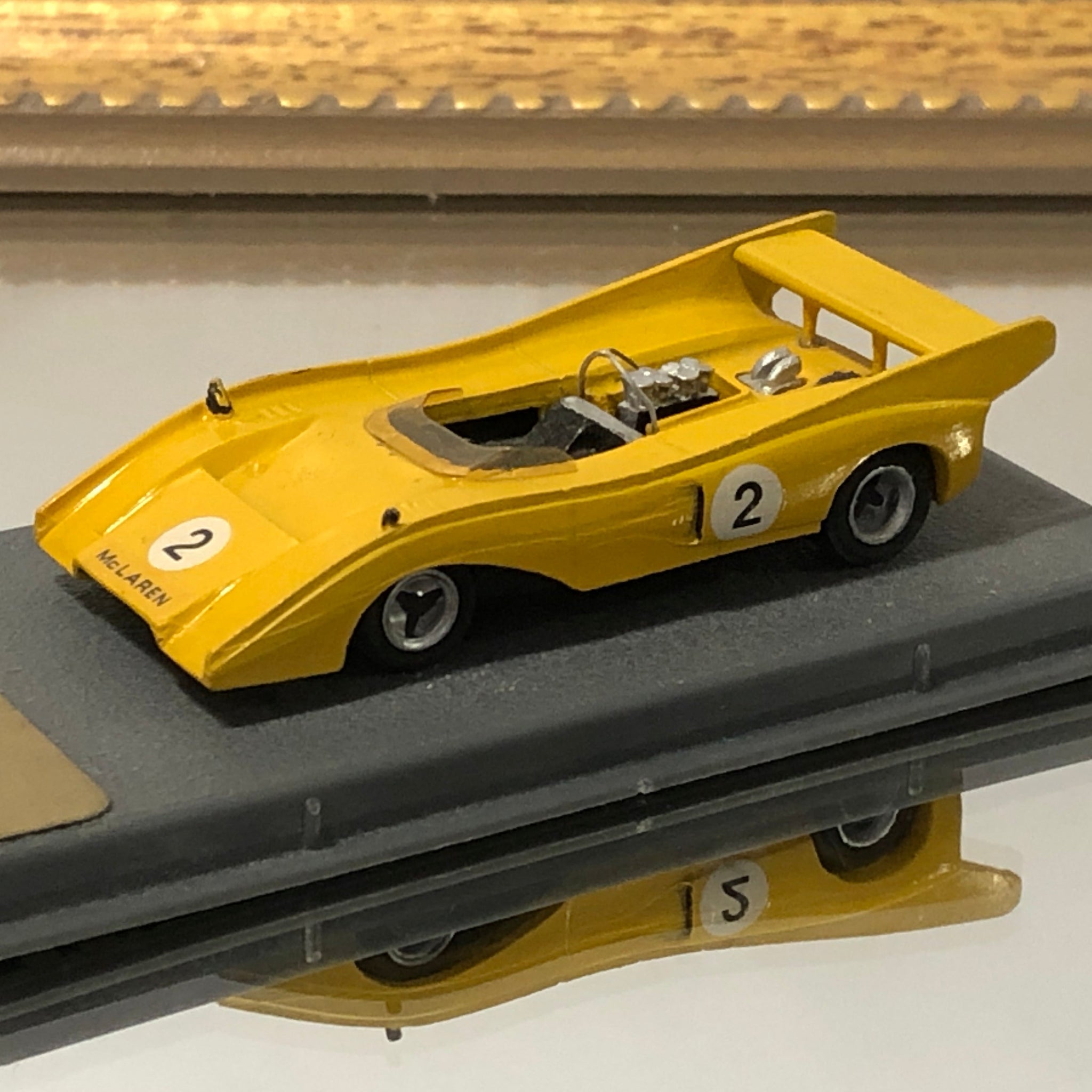 McLaren M8C 1970 N 2 Yellow by Bellini Piccolino 1:76 (GT2/F)(No box)