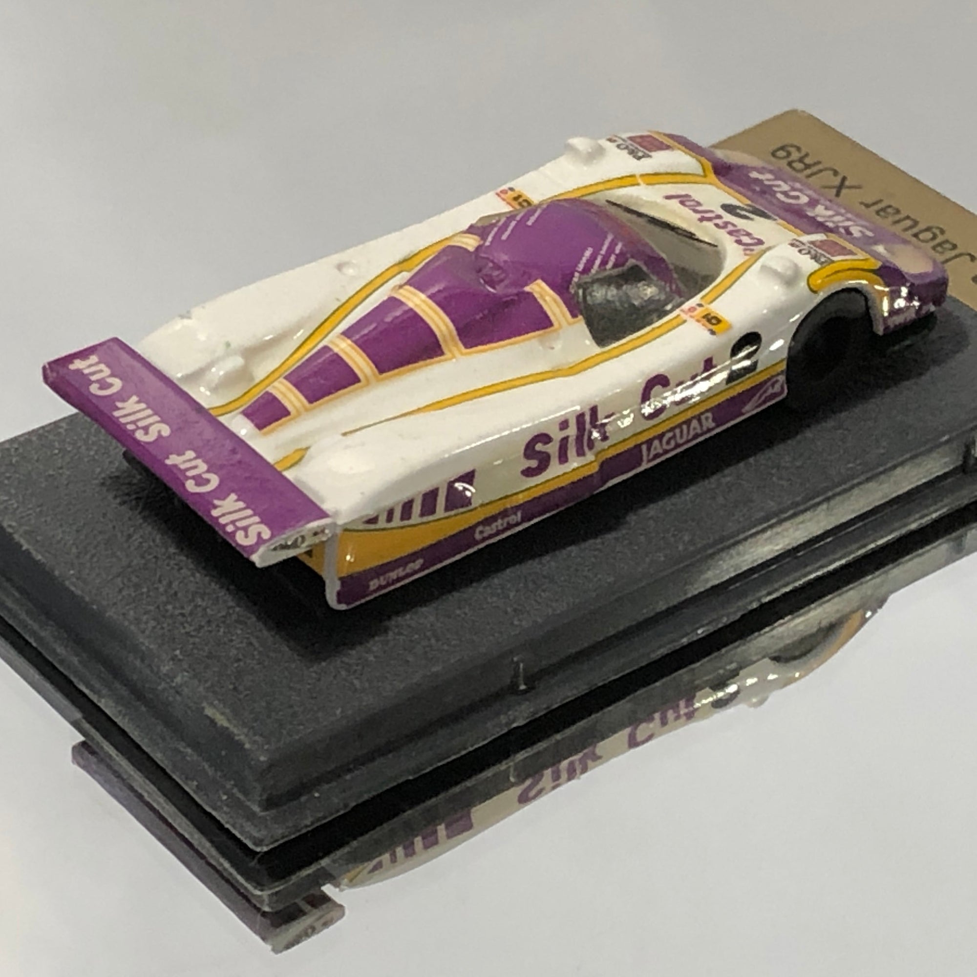 Jaguar XJR9 N 2 1988 Silk Cut by Bellini Piccolino 1:76 (/F)(No box)