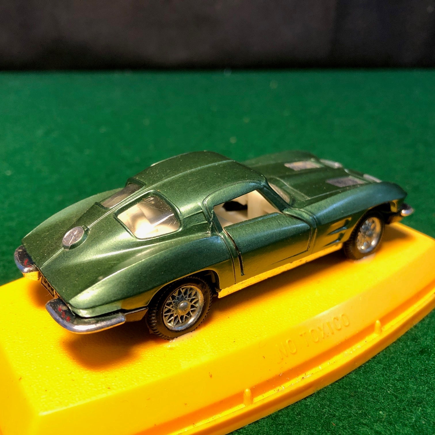 Chevrolet Corvette Green by Pilen 1:43 (M513)(M300) - Petrolicious