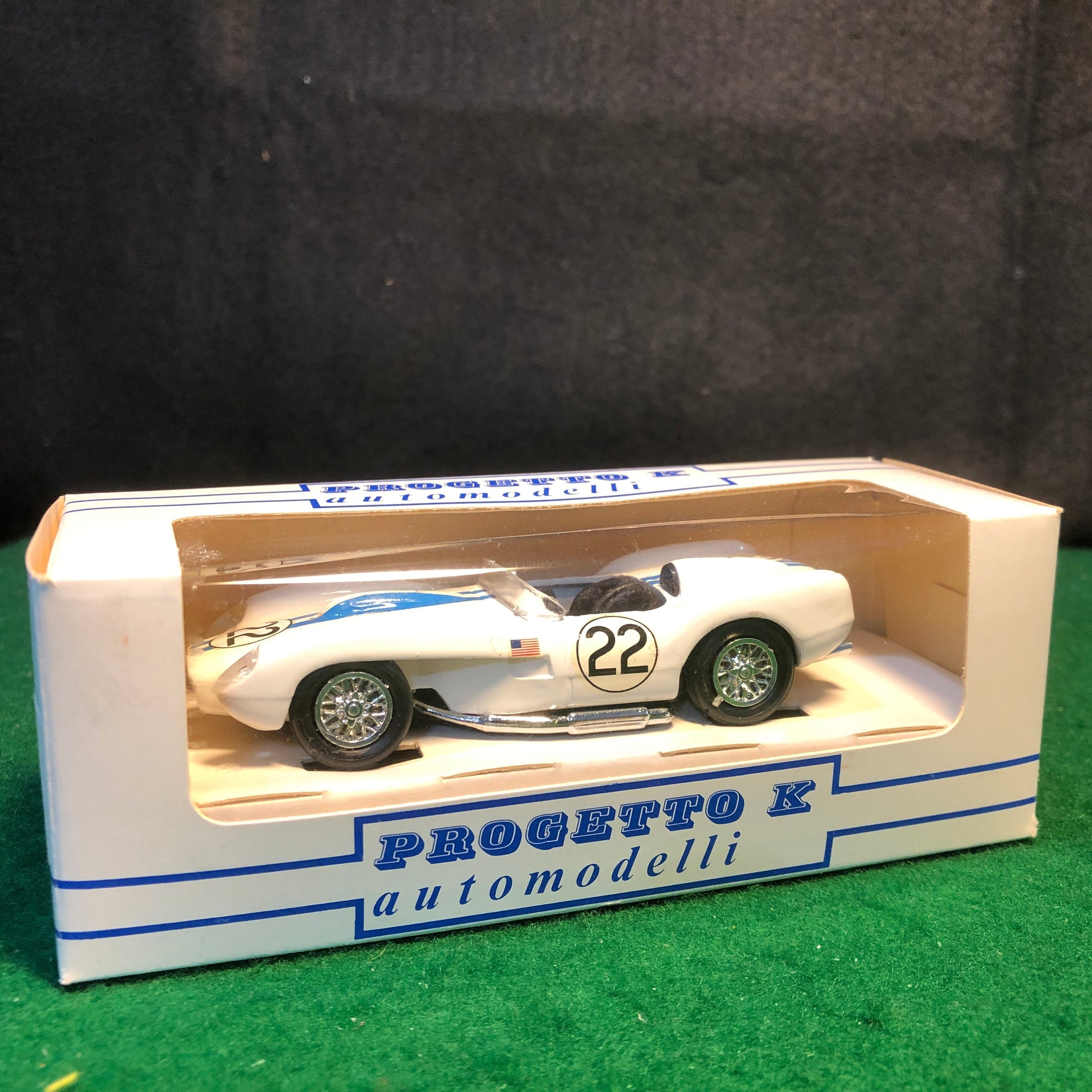 Ferrari 250 TR N 22 Le Mans 1958 by Progetto K 1:43 (PK013)