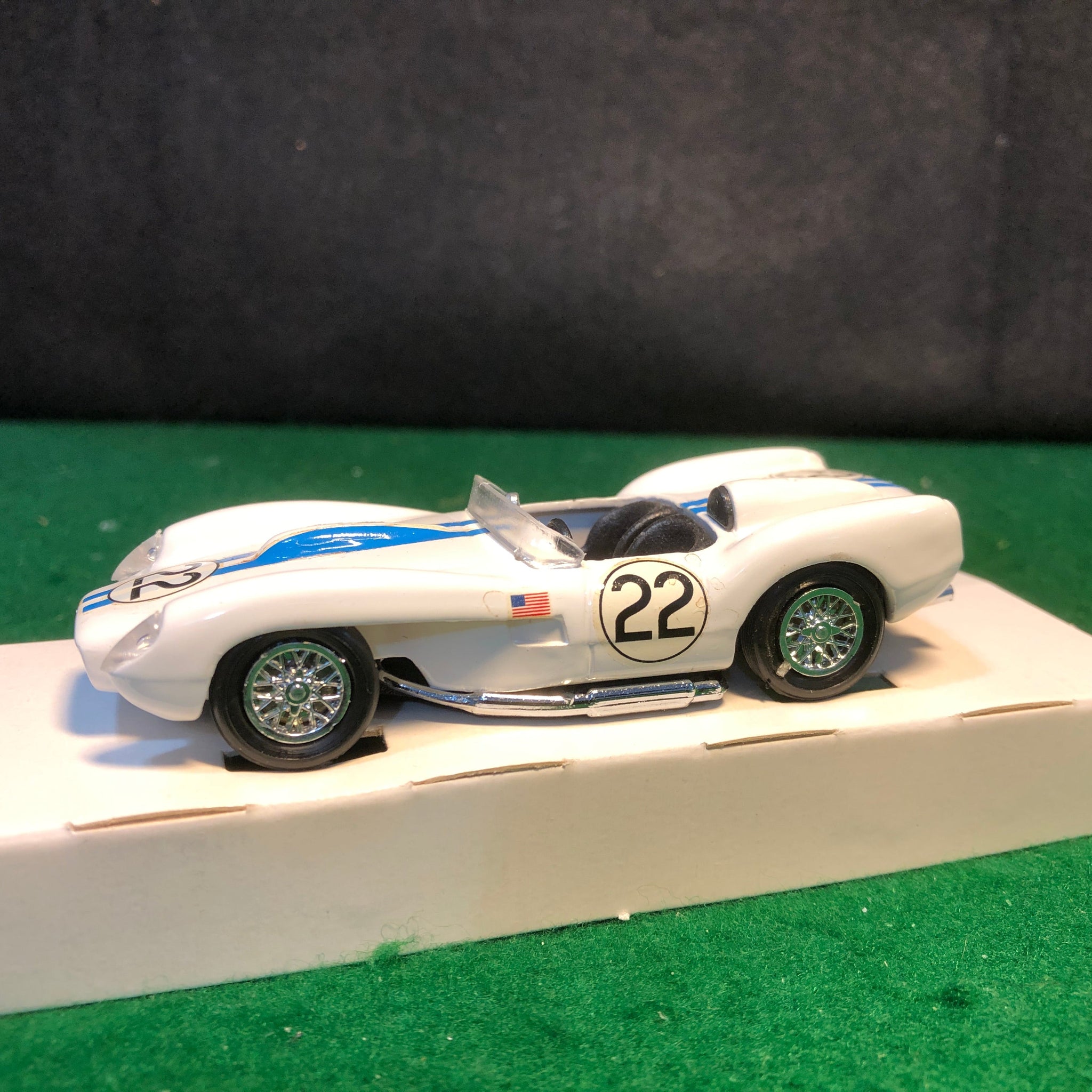 Ferrari 250 TR N 22 Le Mans 1958 by Progetto K 1:43 (PK013)