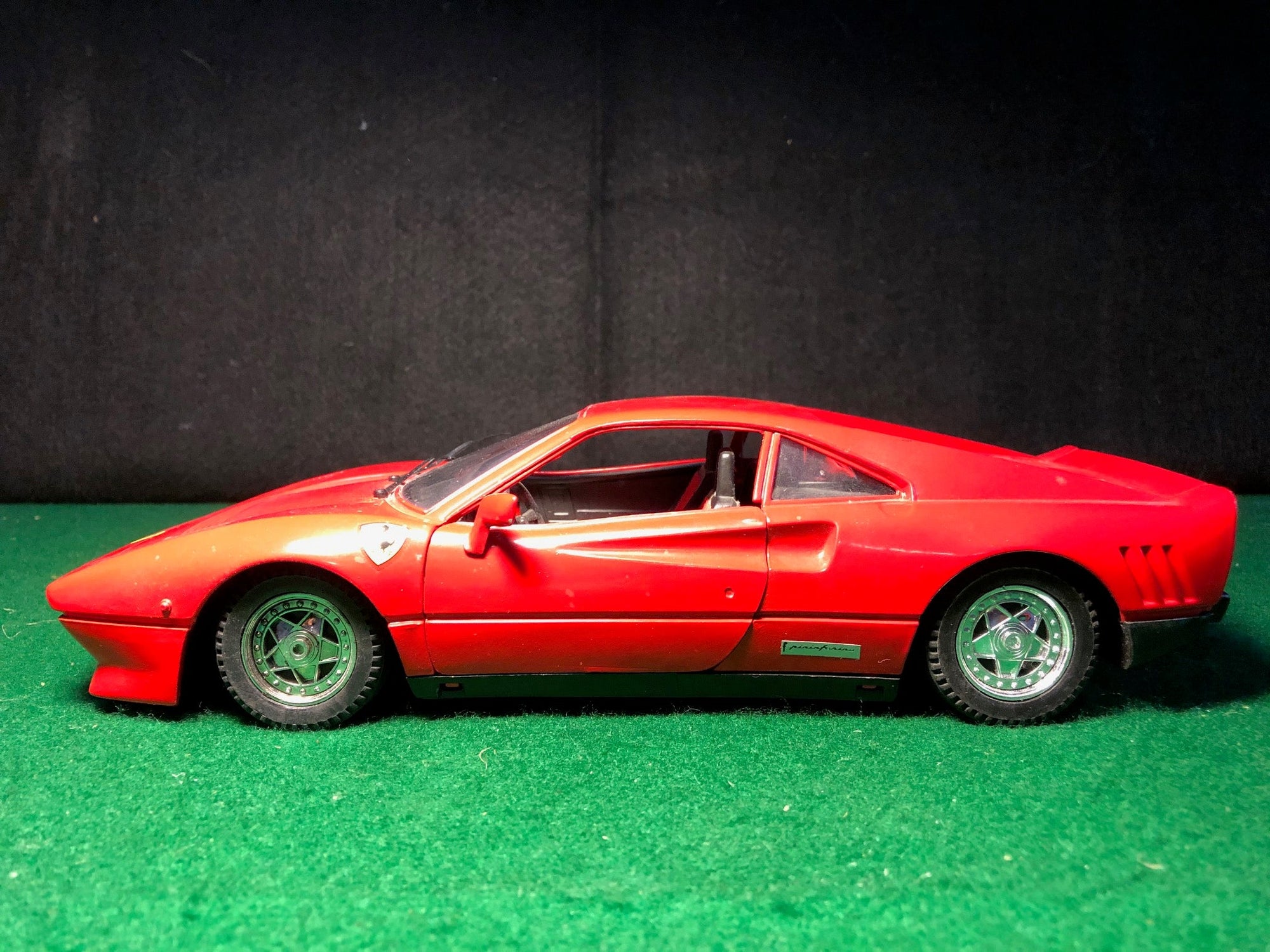 Ferrari 288 GTO Red by Polistil 1:16 (01109)(No box)