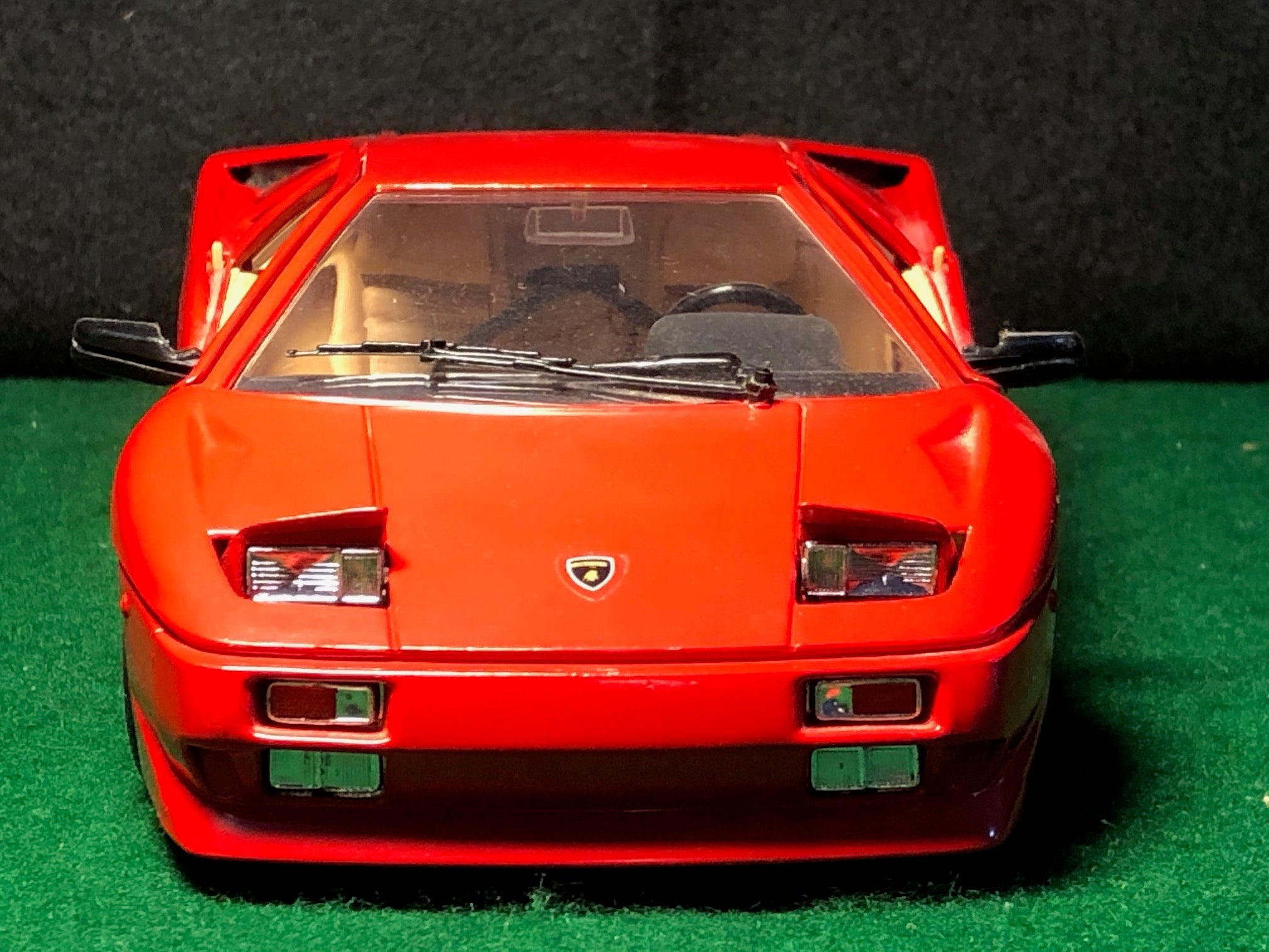 Lamborghini Diablo Red by Polistil / Tonka 1:18 (05337)(No box)