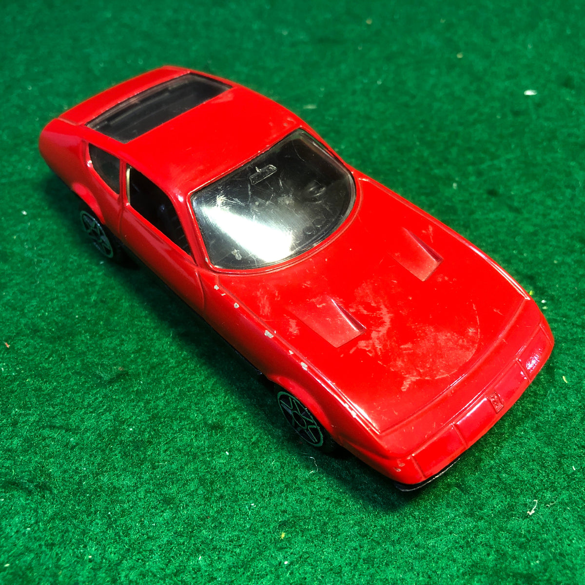 E2002 Ferrari 365 GTB/4 Daytona Red by Polistil 1:40 (E2002)(No box ...
