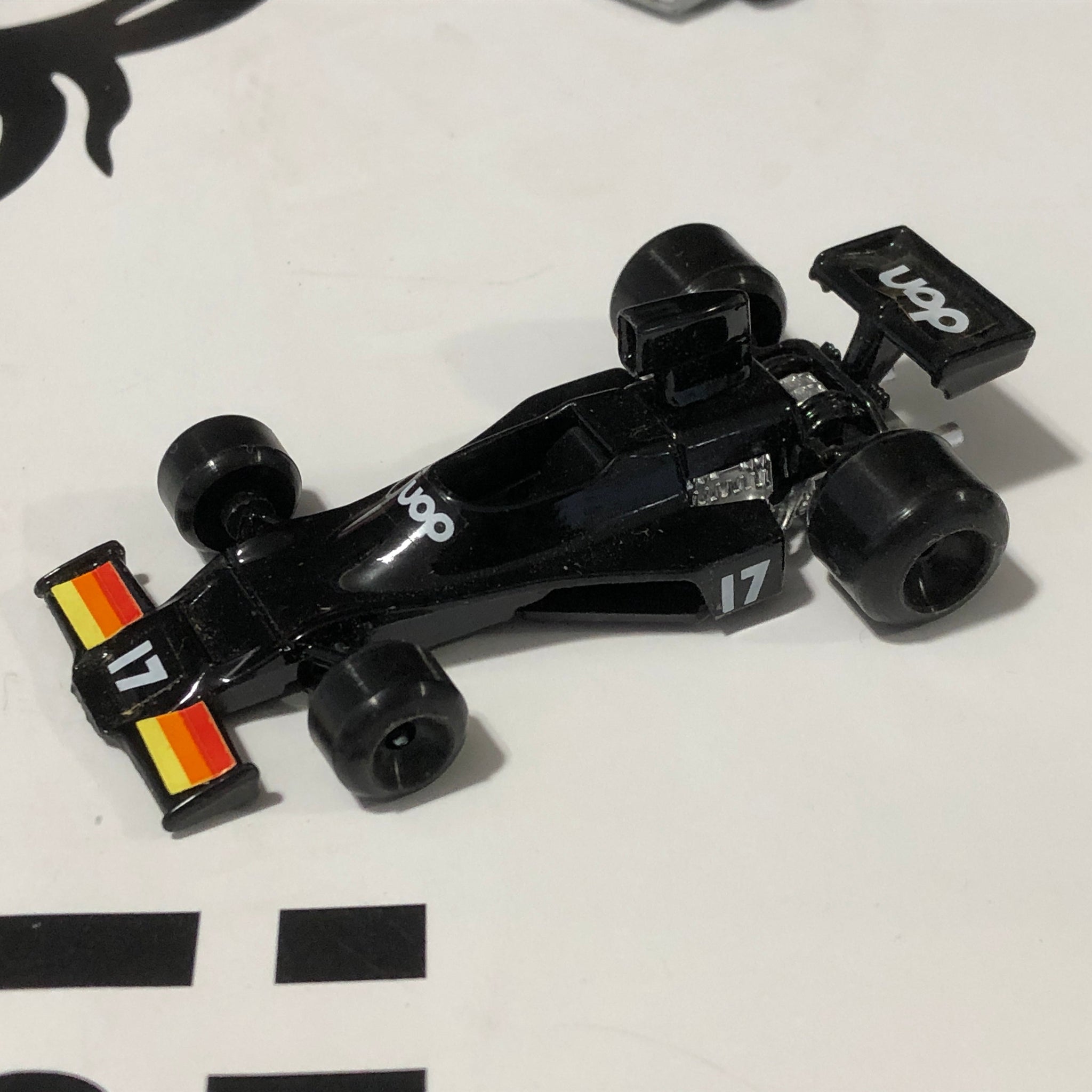 UOP Shadow F1 N 17 by Polistil 1:64 (RJ6)