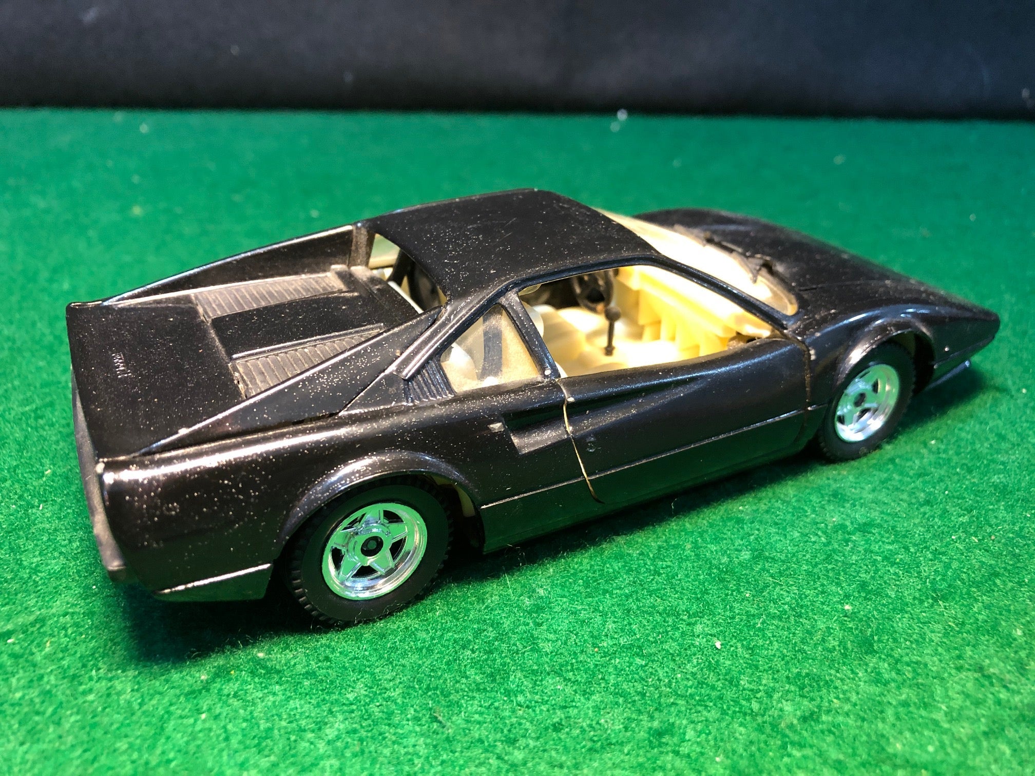 Ferrari 308 GTB Black by Polistil 1:25 (S214)(No box)