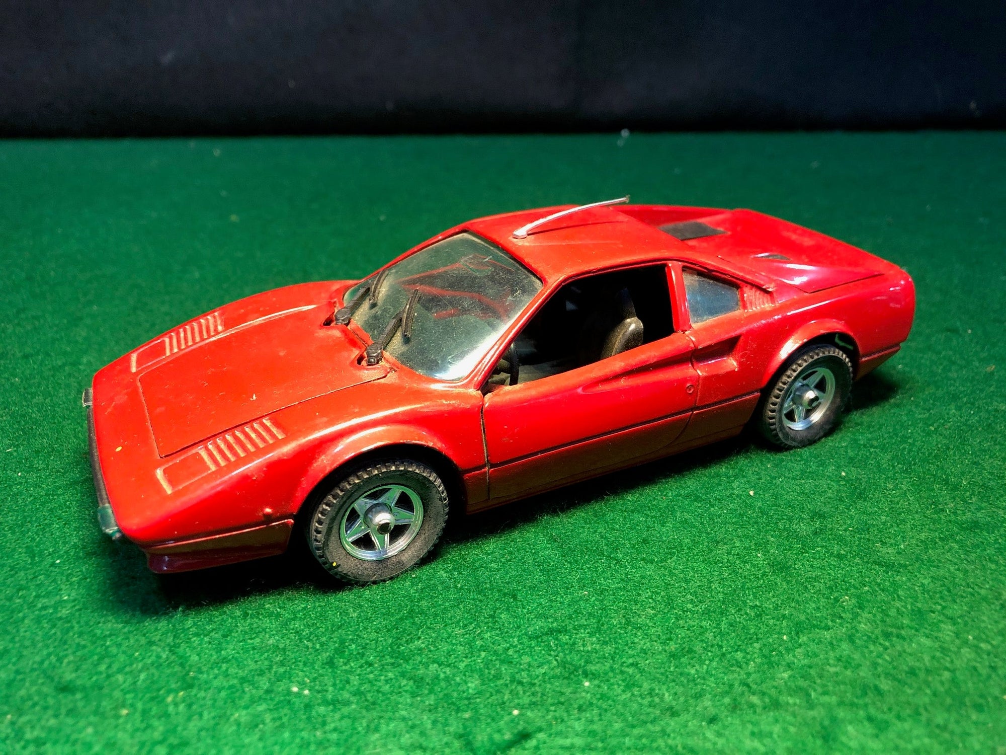 Ferrari 308 GTB Red by Polistil 1:25 (S661)(No box)