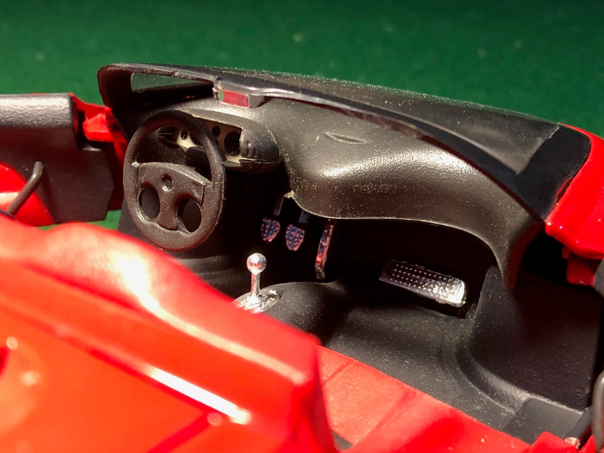 Ferrari Mythos Pininfarina by Revell 1:18 (8659)