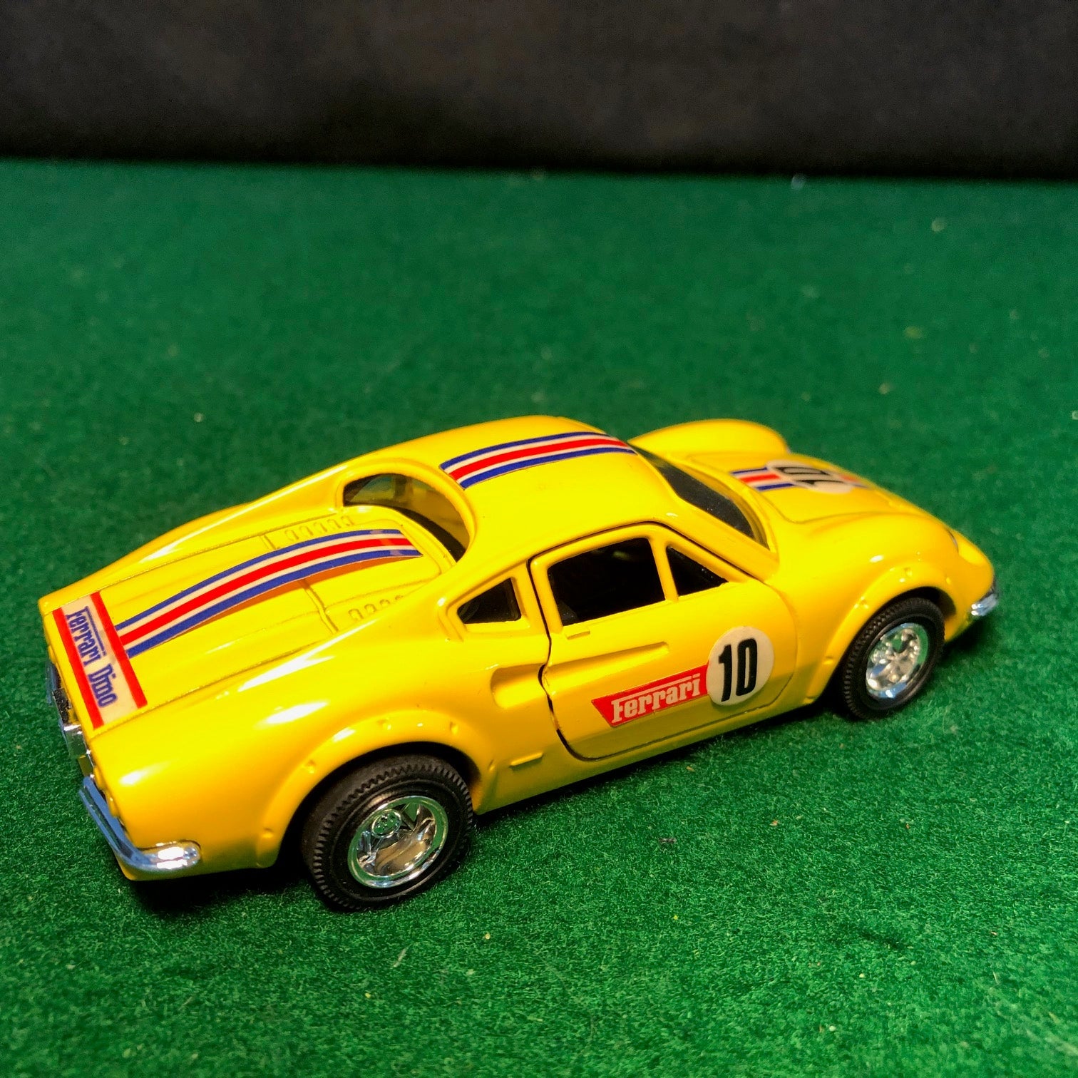 Ferrari 246 Dino N 10 Yellow w/Friction Motor by Shinsei 1:37 (4405)(No box)