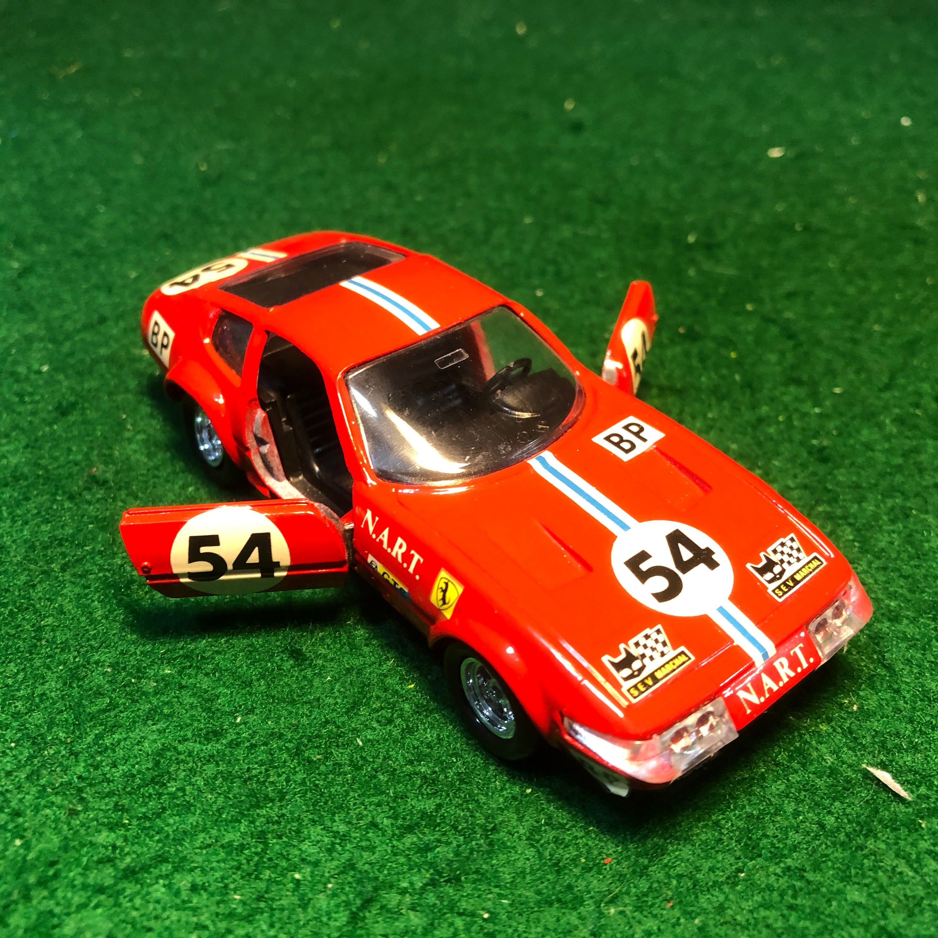 1/43 Ferrari 365 GTB/4 NART 自主制作 Ferrari 365 GTB/4 Competizione Daytona N 54 NART by Solido 1:43