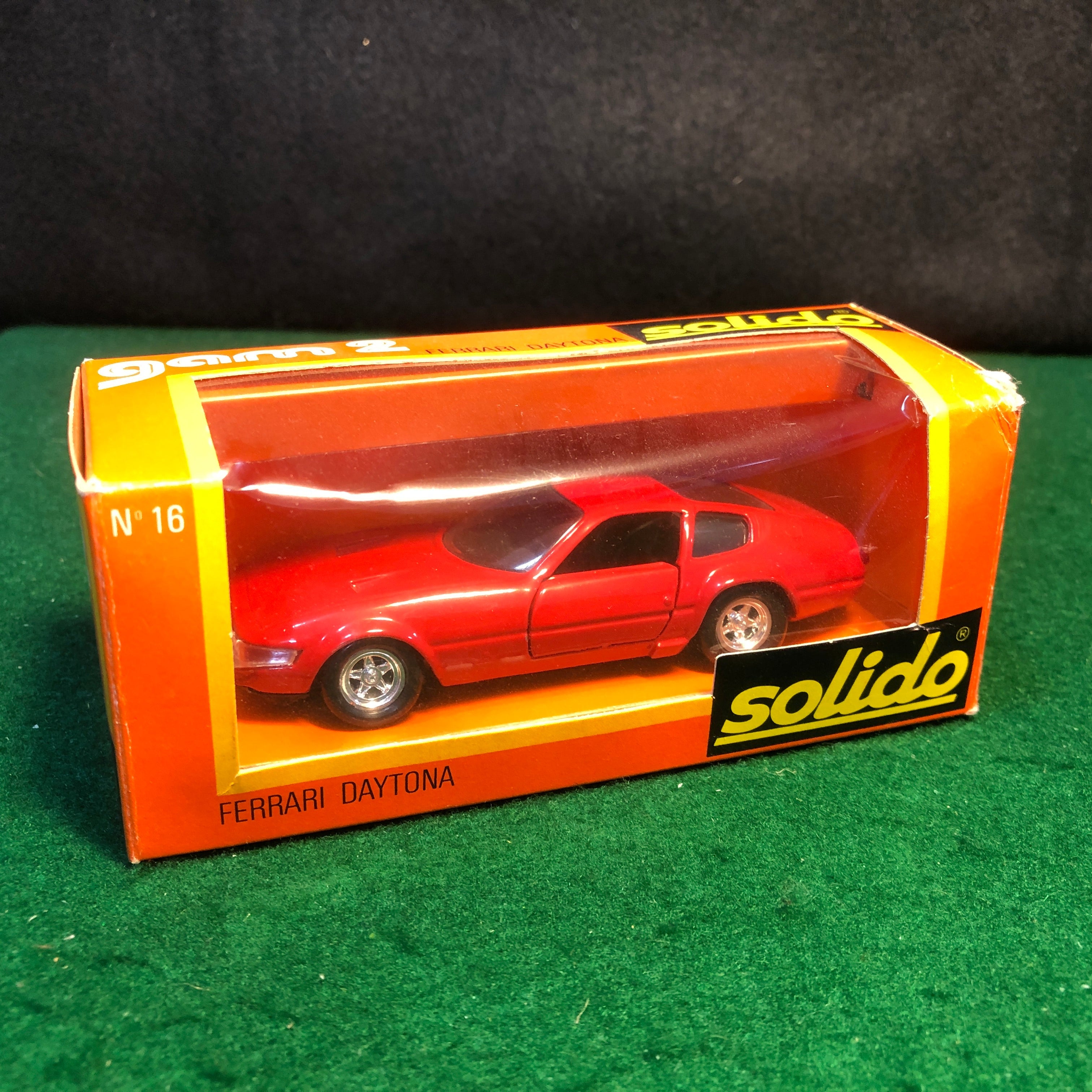 solido-16r_ferrari_365_gtb-