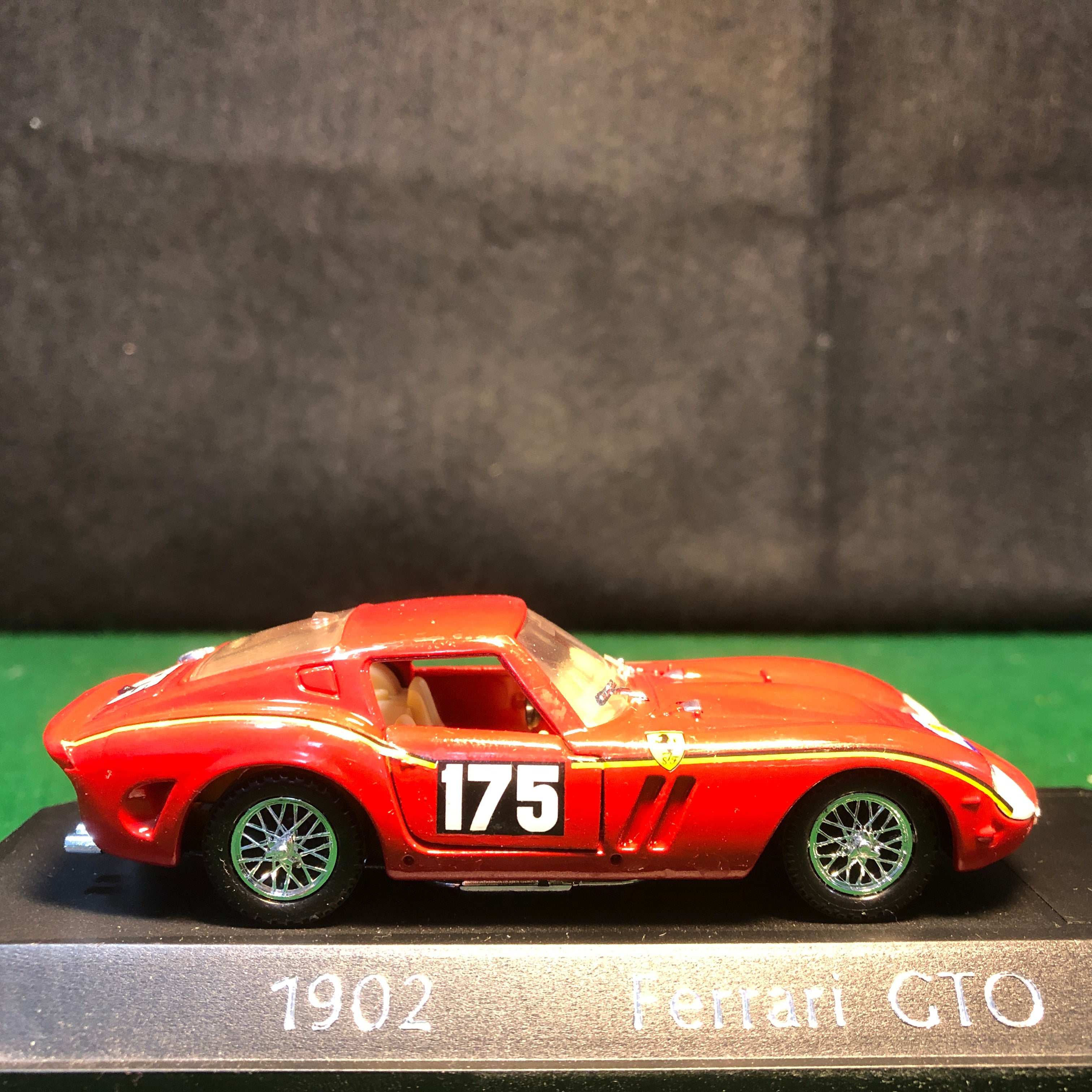 Ferrari 250 GTO 1964 Red N 175 by Solido 1:43 (1902) - Petrolicious